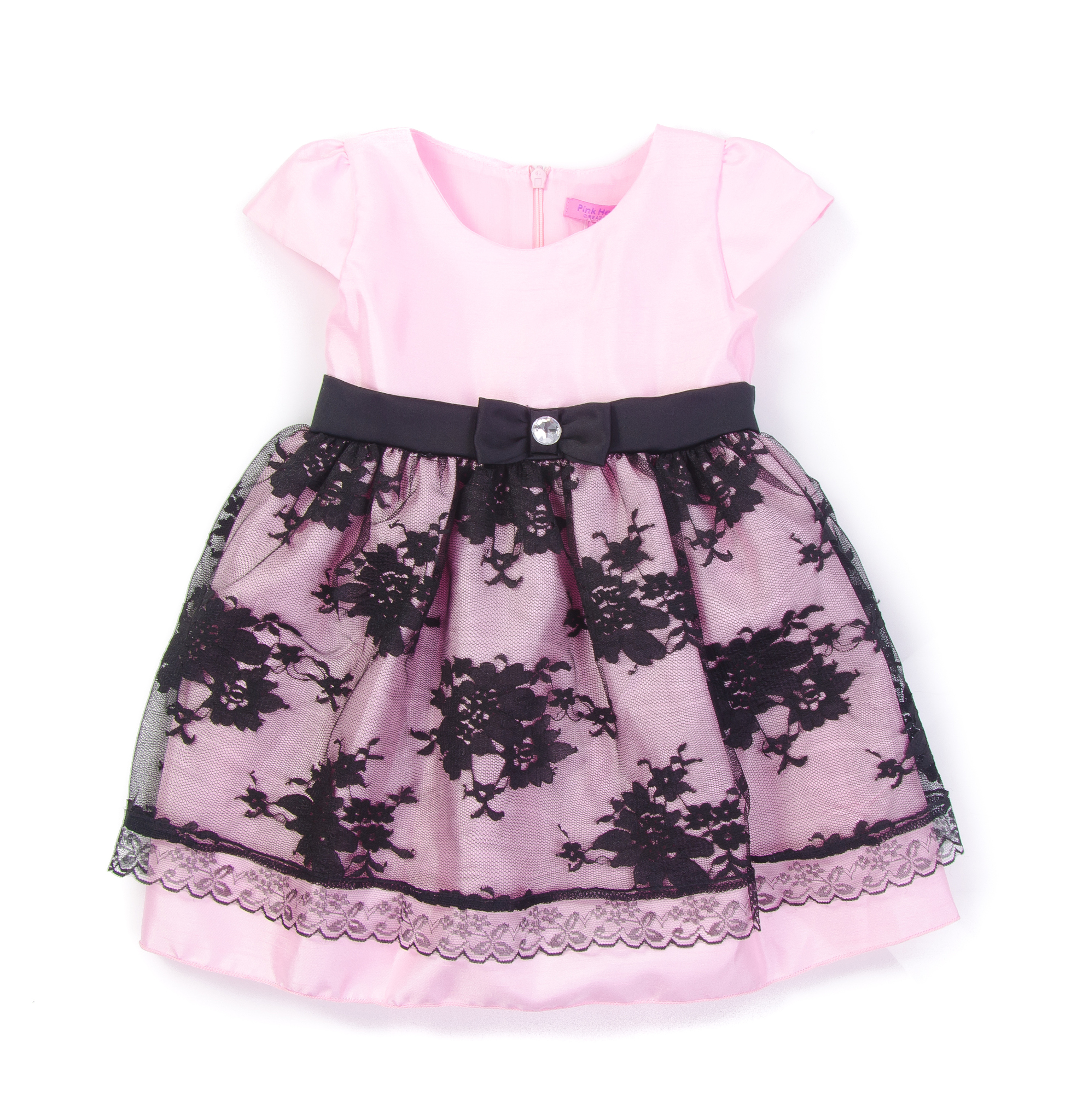 描述一款女童短袖半身裙套装上衣白色底色配花朵图案宽松经典圆领下身a字半身裙宽松网纱碎花点缀棉质里料150字