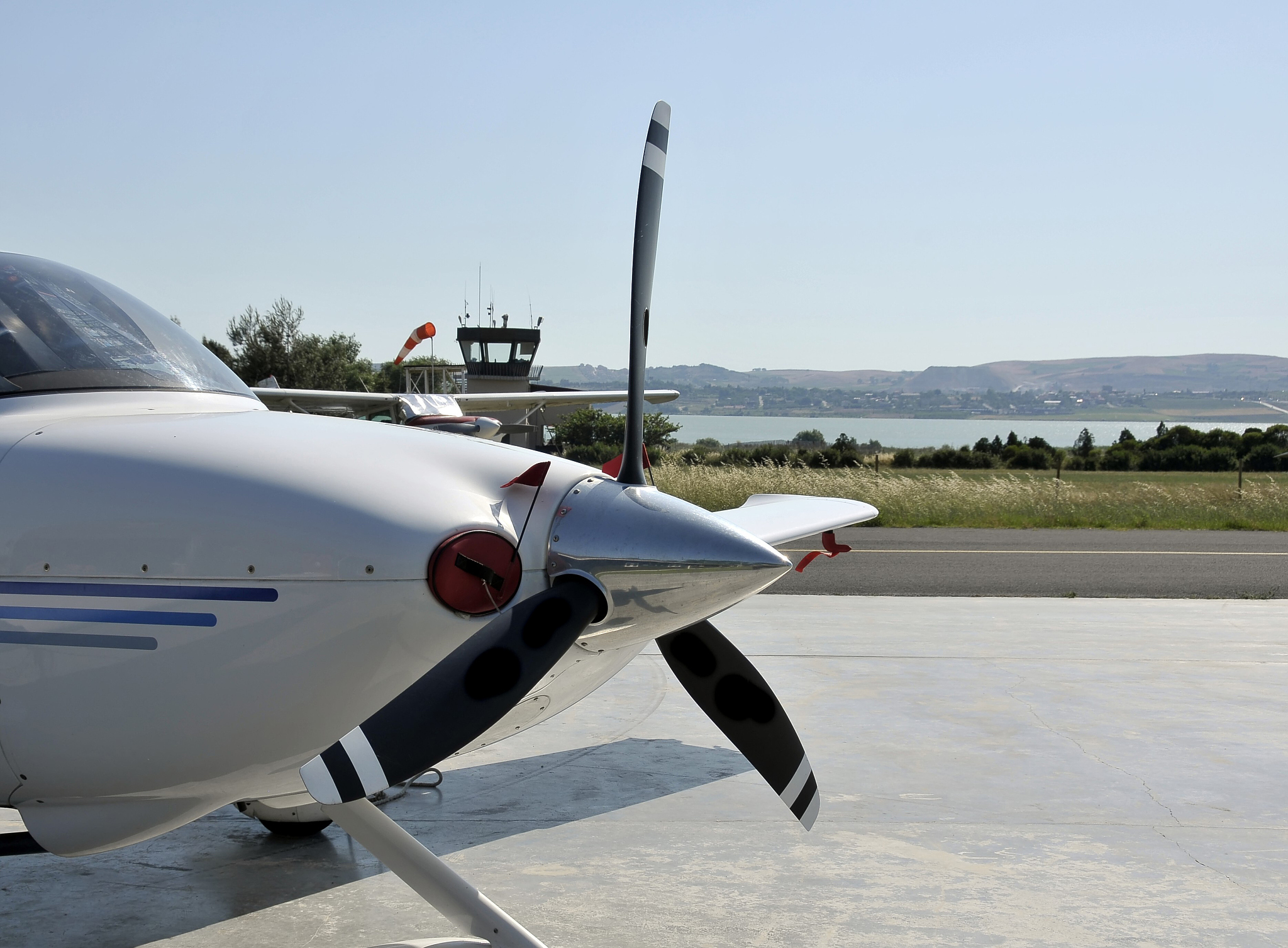 贵阳航空学校招生：揭秘交钱就能读的真相