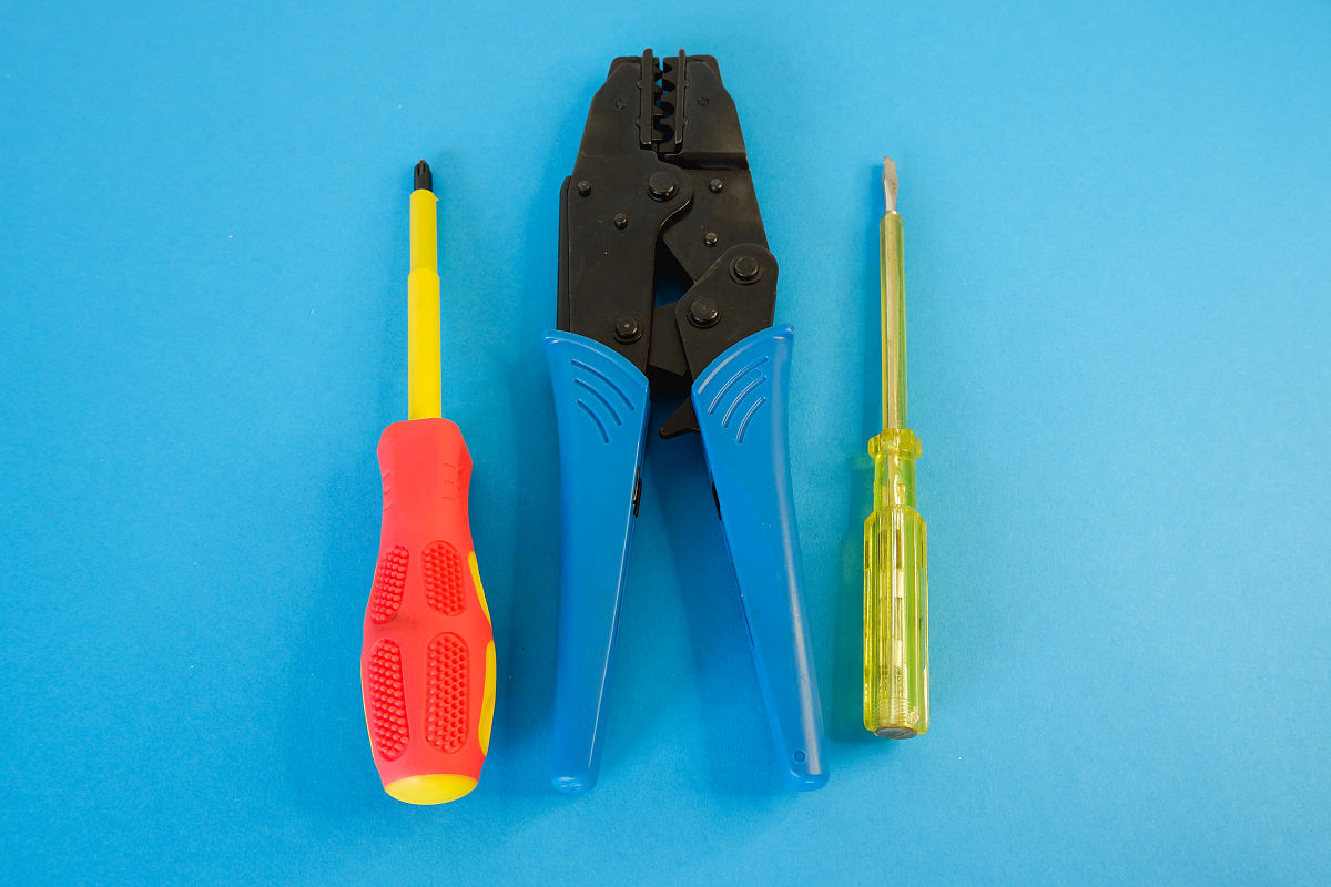 巴中市水电学校2019年学校招生专业及计划