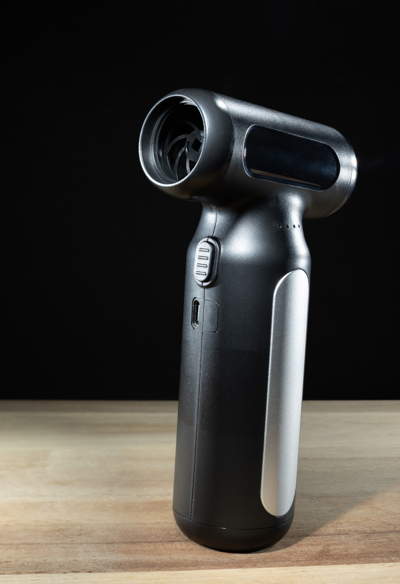 Radialight 吹风机：意大利制造的高品质吹风机