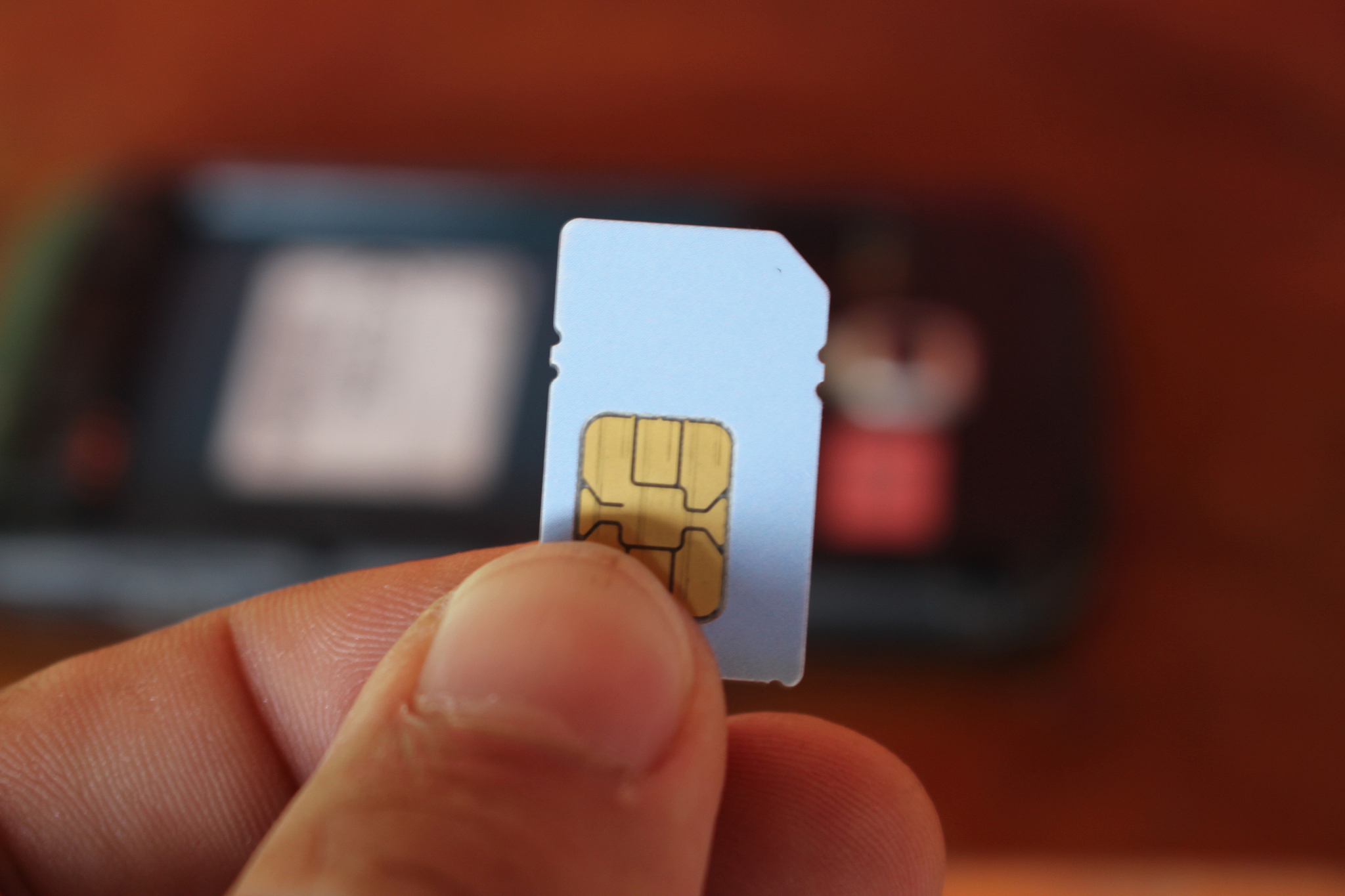 电话卡：预付费、后付费，哪种适合你？