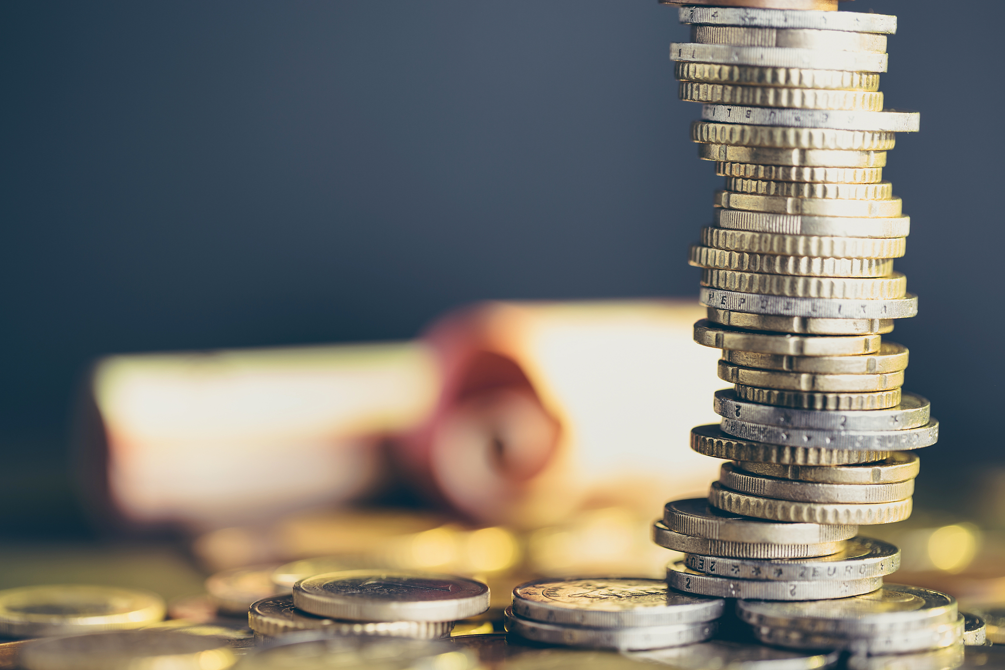 如何在Excel同一行不同列放置两段文本