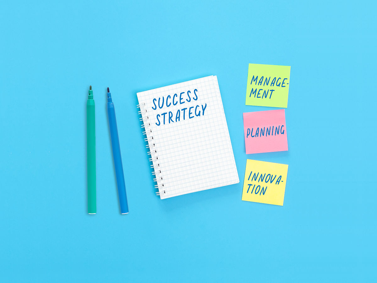 阅读《酒店管理》、《民宿管理与经营》、《酒店管理学》、《酒店管理实务》等书为为制定一个民宿的管理方案和营销企划