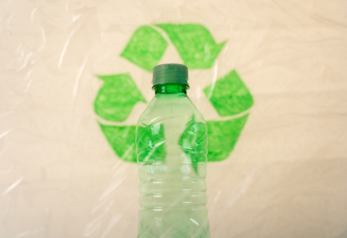 1.5L水瓶废物利用妙招：10种创意玩法，变废为宝！