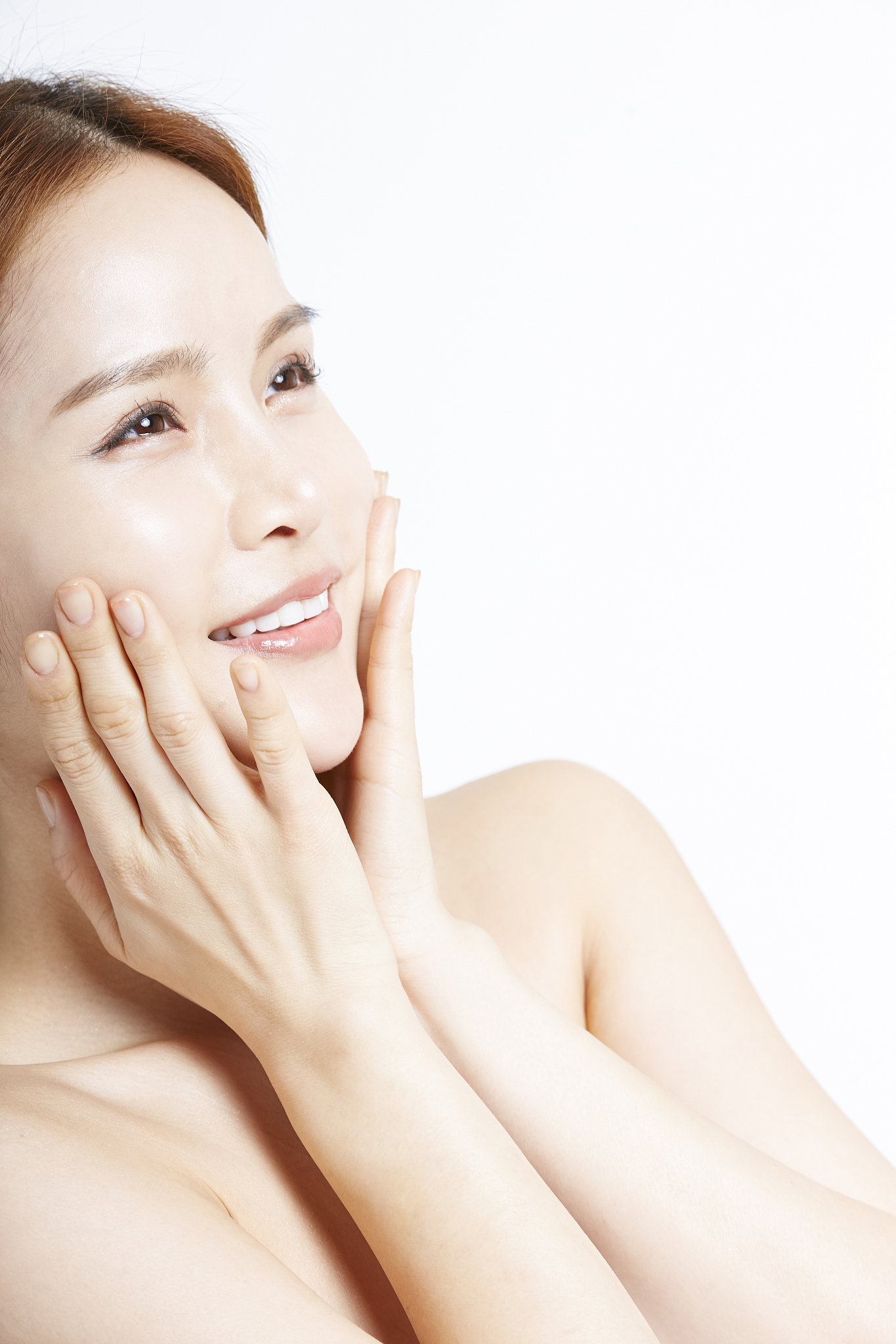 如何让脸变白？有效美白方法及注意事项 - 轻松拥有白皙肌肤