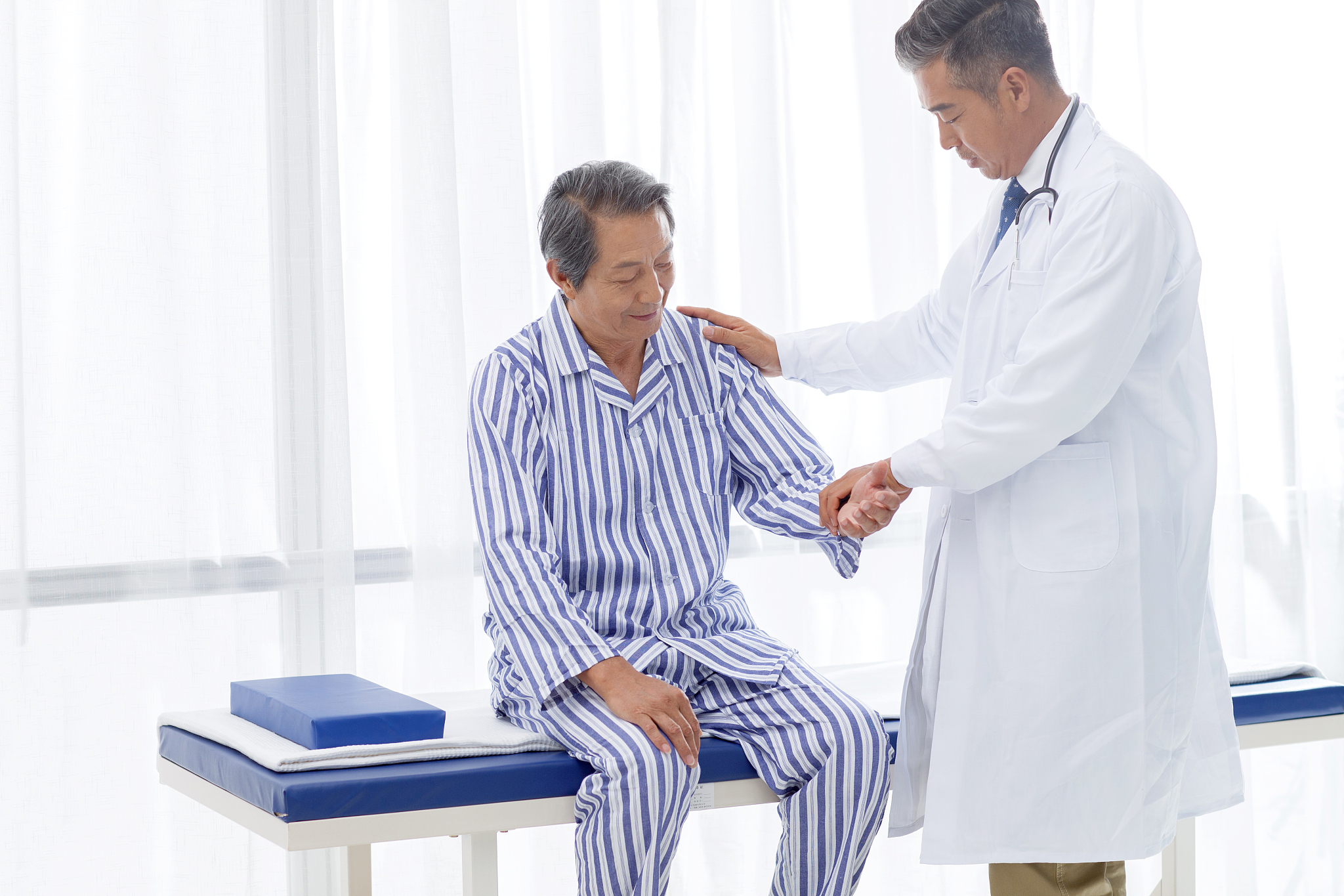 云南新兴职业学院2022年招生：药品经营与管理专业