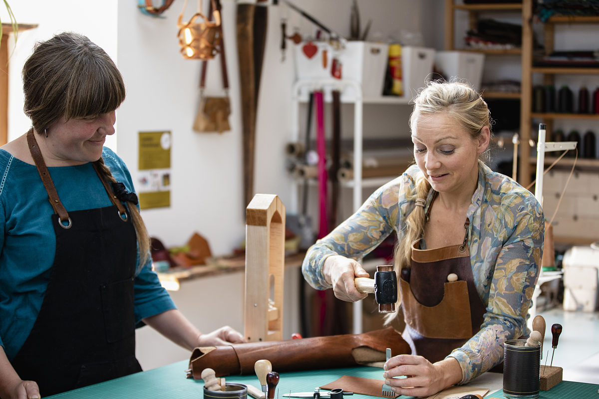 皮革制品造型设计专业发展前景如何？