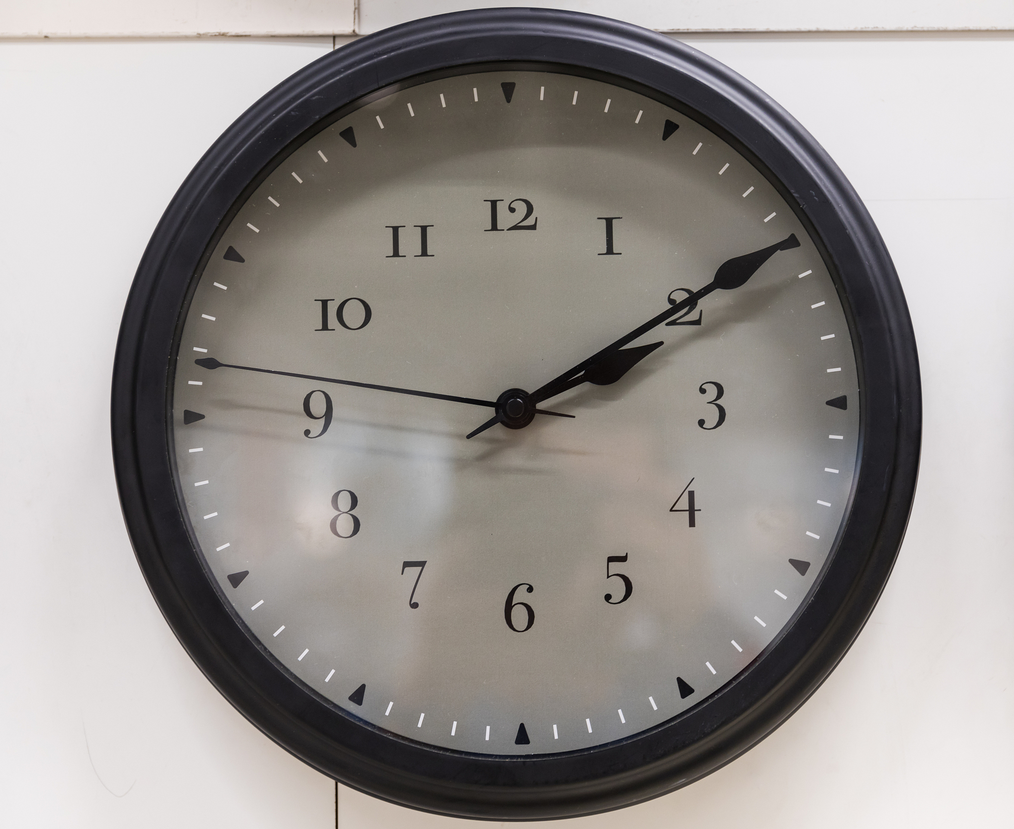Clock Not Working? Check Wiring and Batteries!