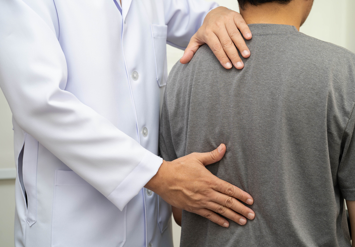 阑尾炎怎么减轻疼痛