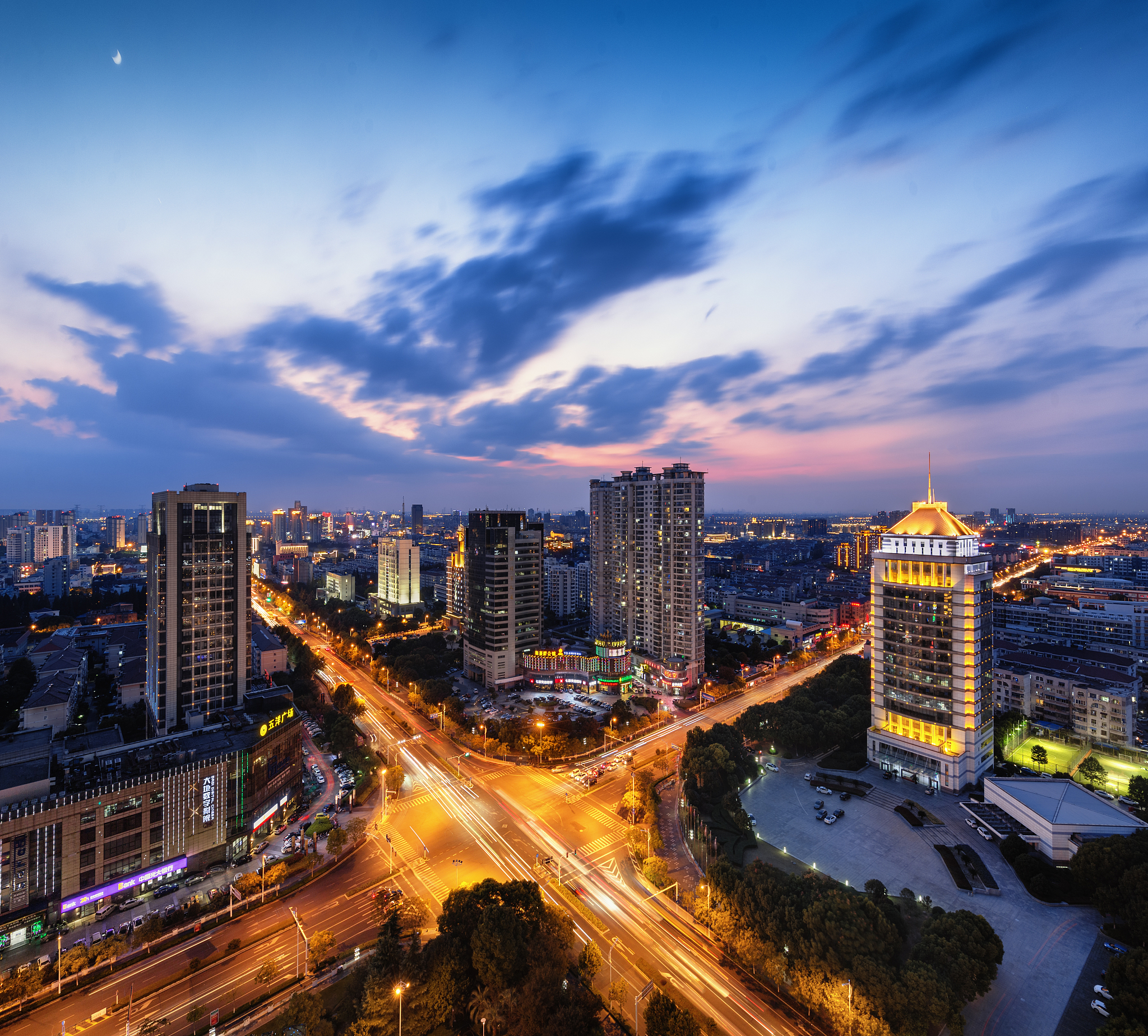 江苏苏州太仓市区夜景
