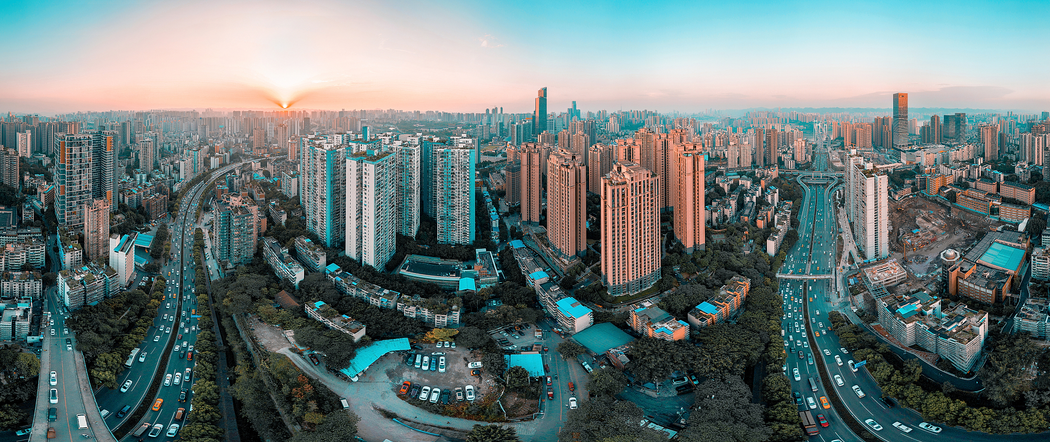 2021年重庆女生读幼师学校学什么好