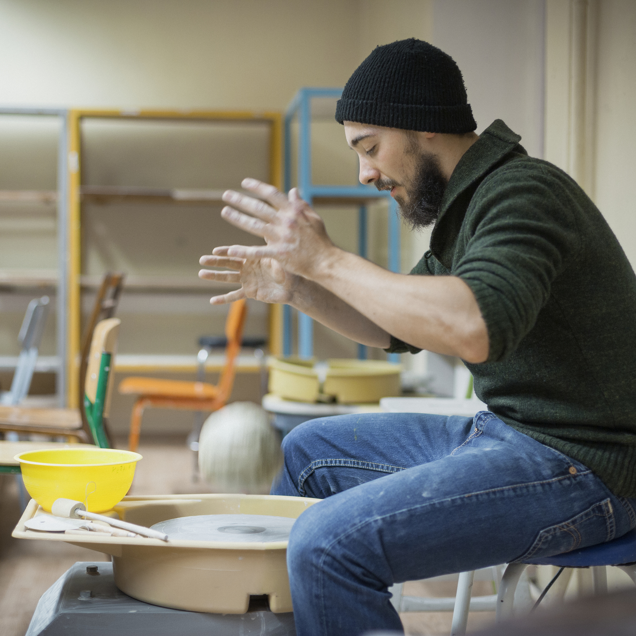 艺术的未来之梦：高中生探索与创造的旅程