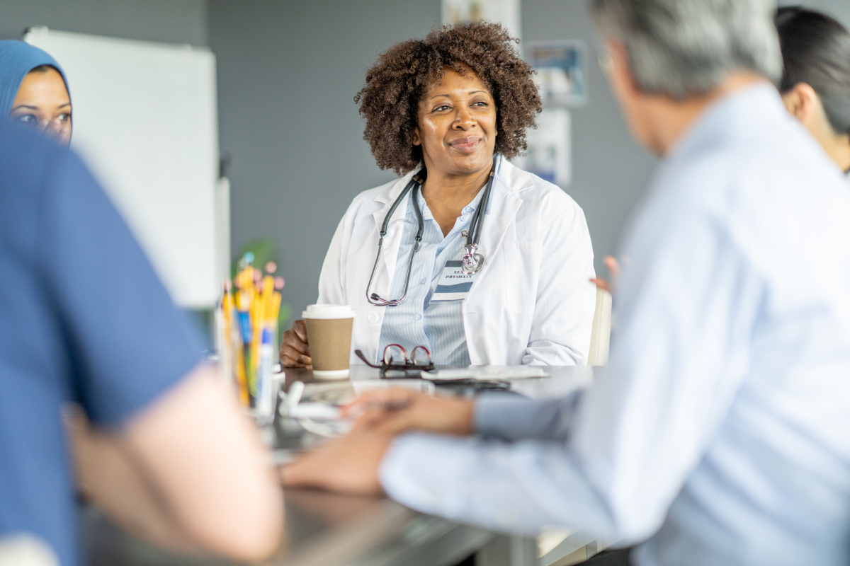 用a doctor写一篇长度为十二句的中国小学生的英语