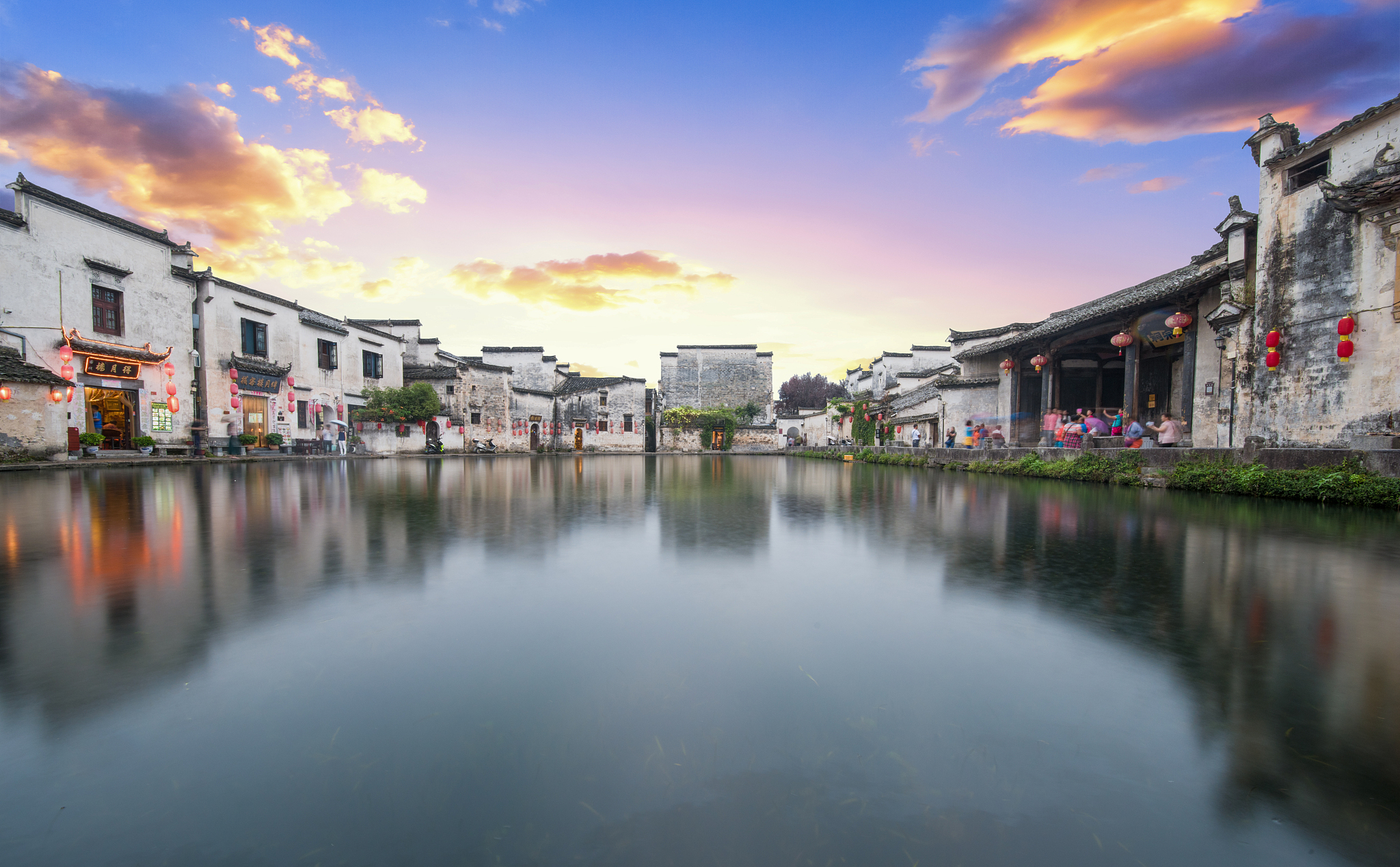 重庆市江南职业学校旅游服务与管理专业课程设置及就业前景