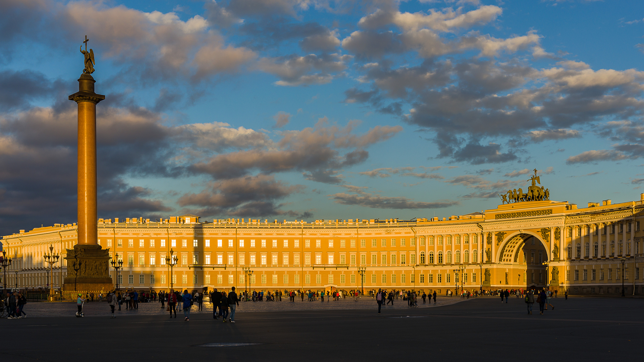 general staff building in saint petersburg