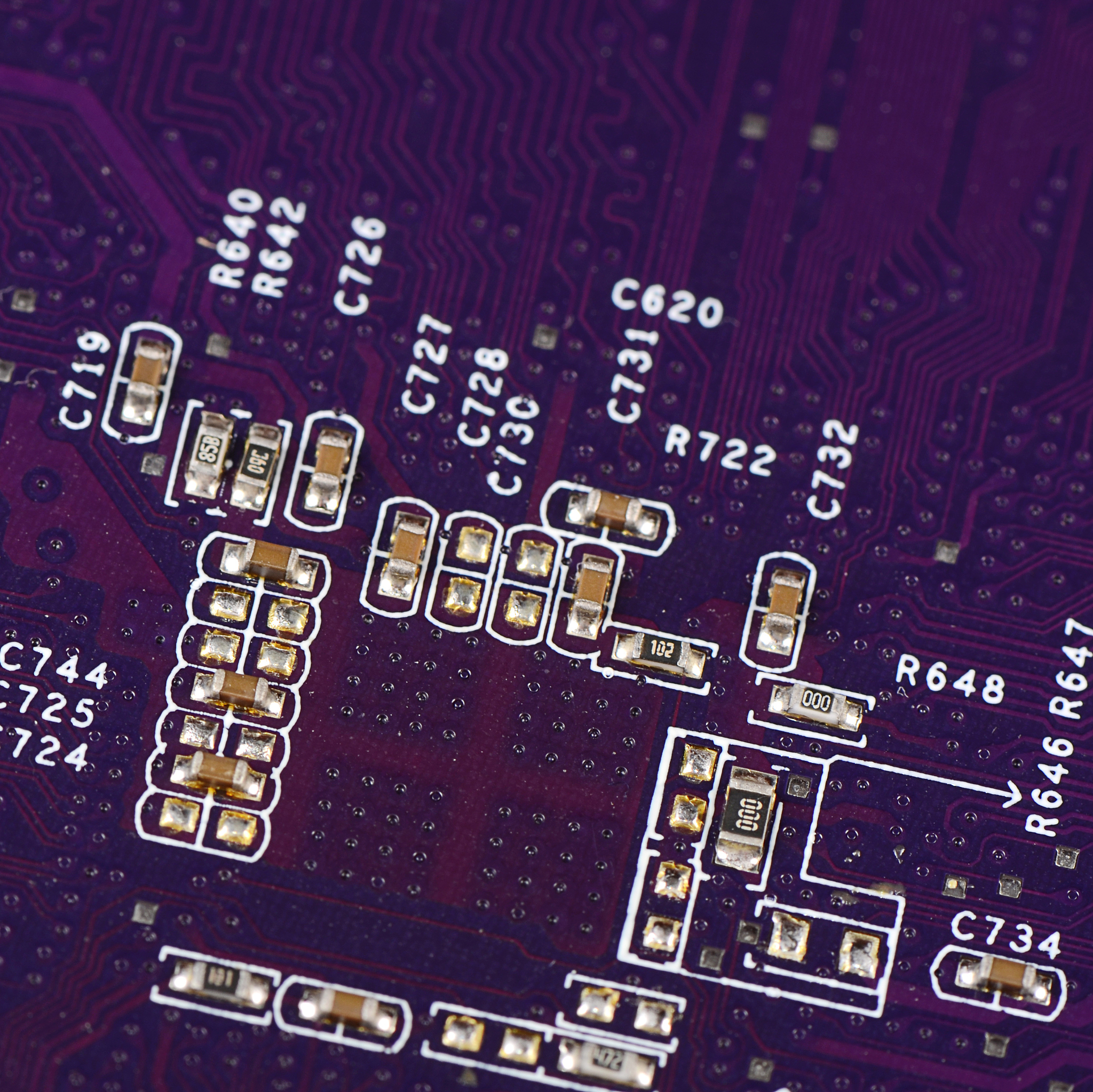 2Sorry Im not sure what youre asking for Can you please provide more context or information so I can better assist you写一篇中文论文根据：The L18874 LCD display has 16 external function pins including 8 data li