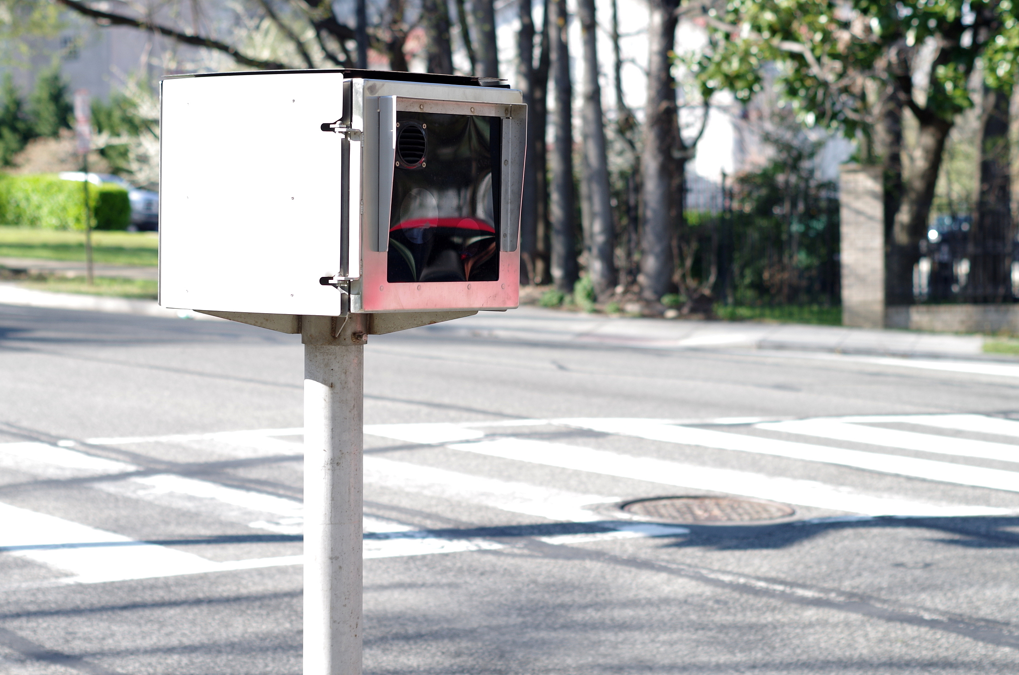 用几句话介绍智能路系统的人体红外检测模块