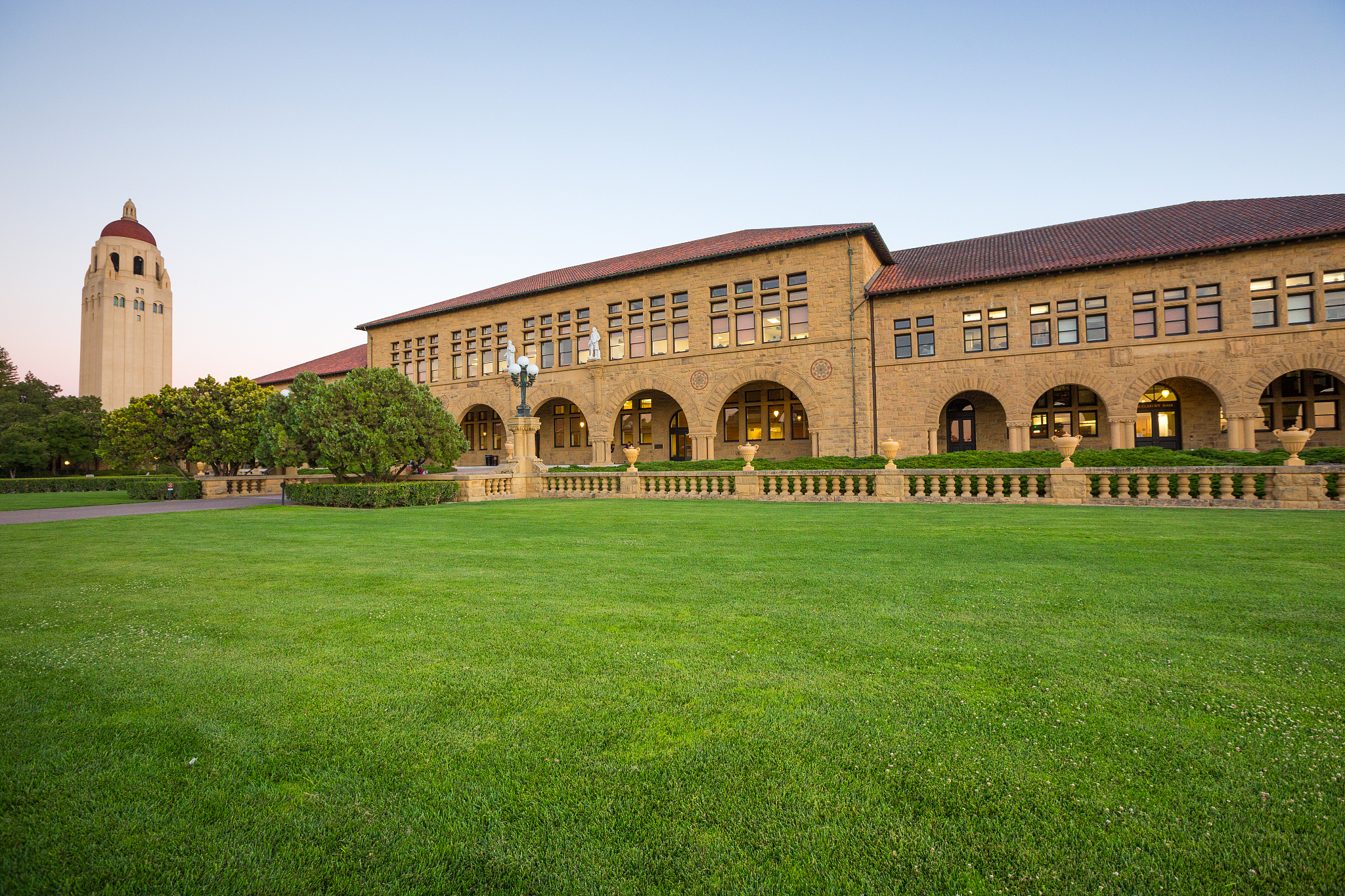 斯坦福大学