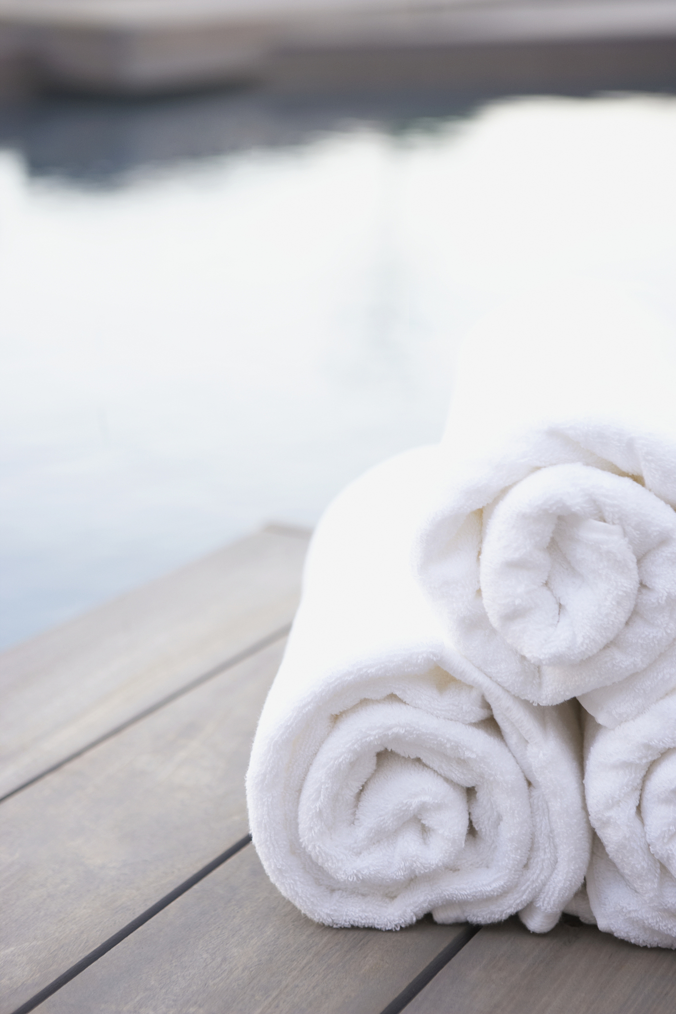 towels by the water