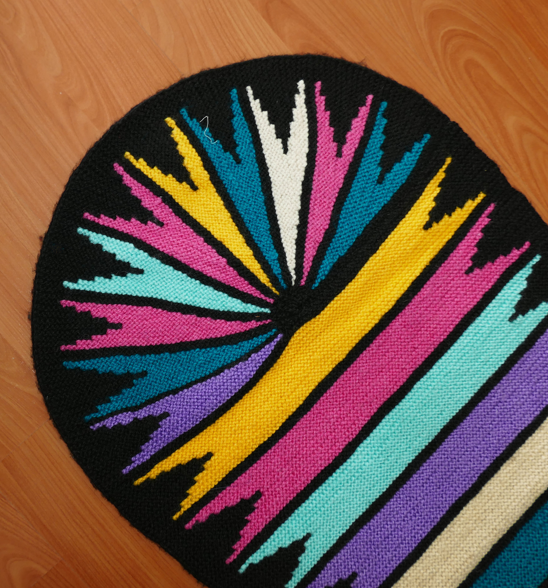 4 平方厘米的手帕：小巧用途多，装饰、工艺、礼物样样行