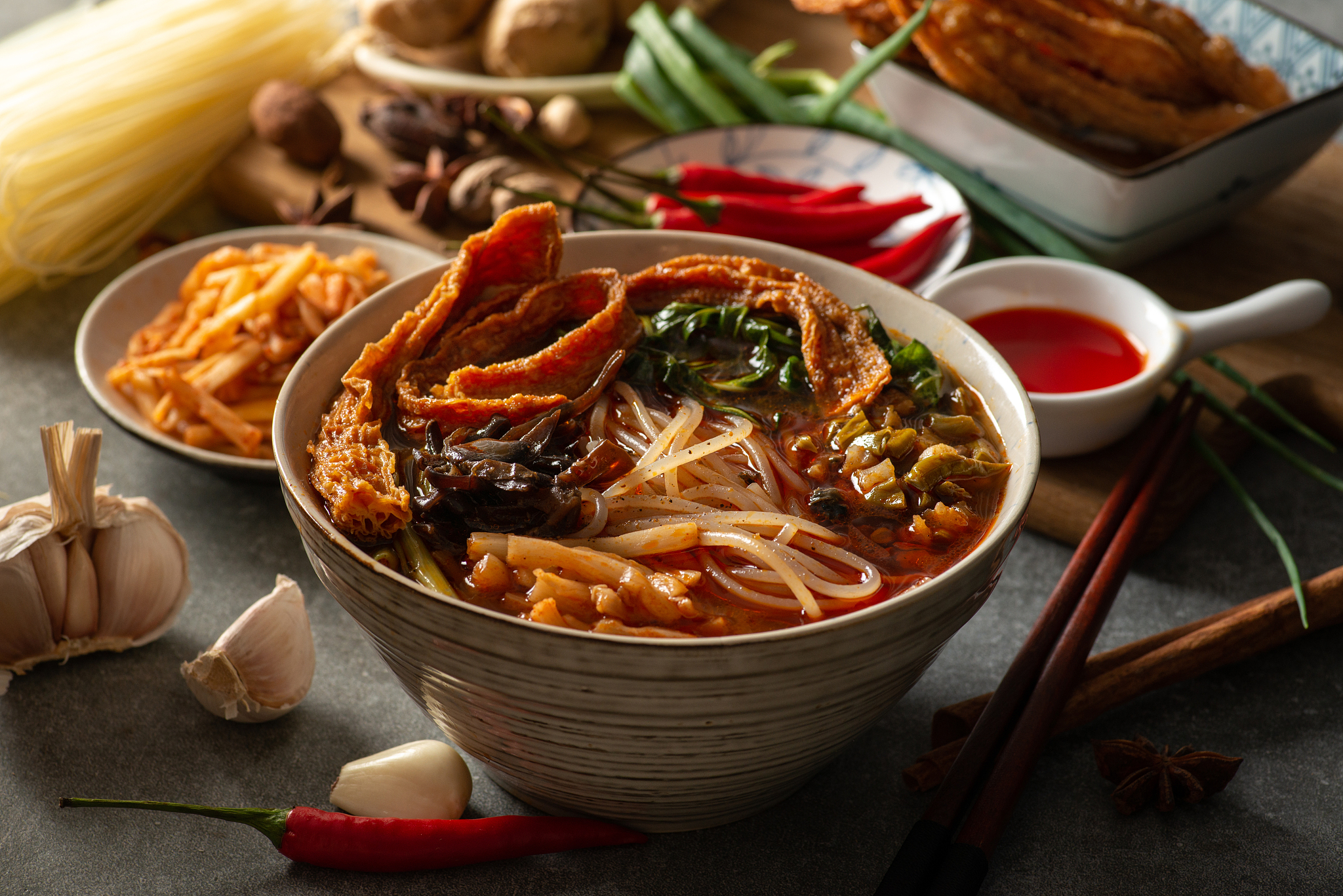 柳州螺丝粉汤料配方，