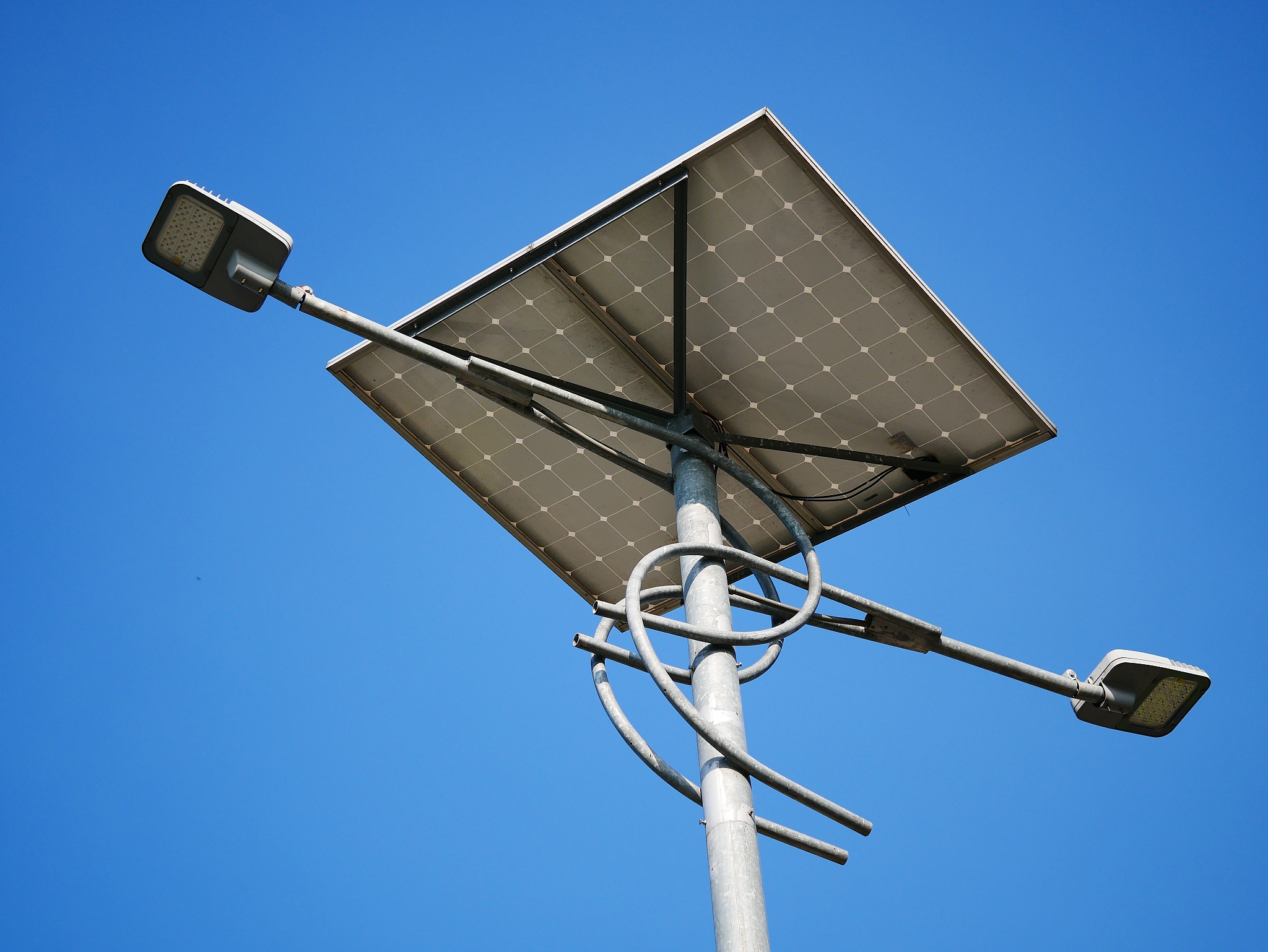 solar street lamp equipment