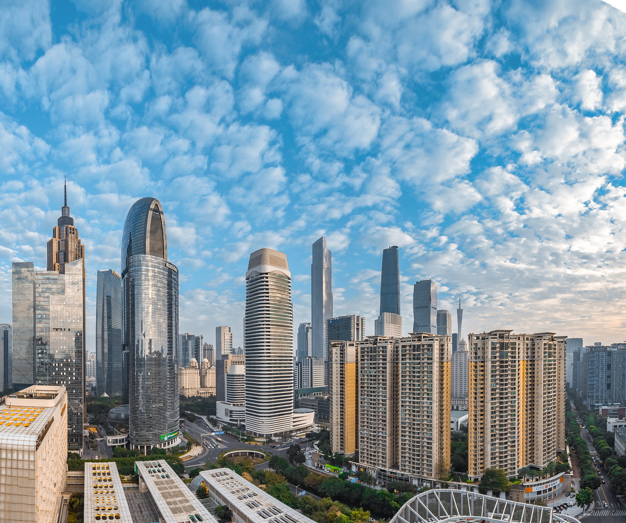 你能关于为什么留在大城市的作文吗？