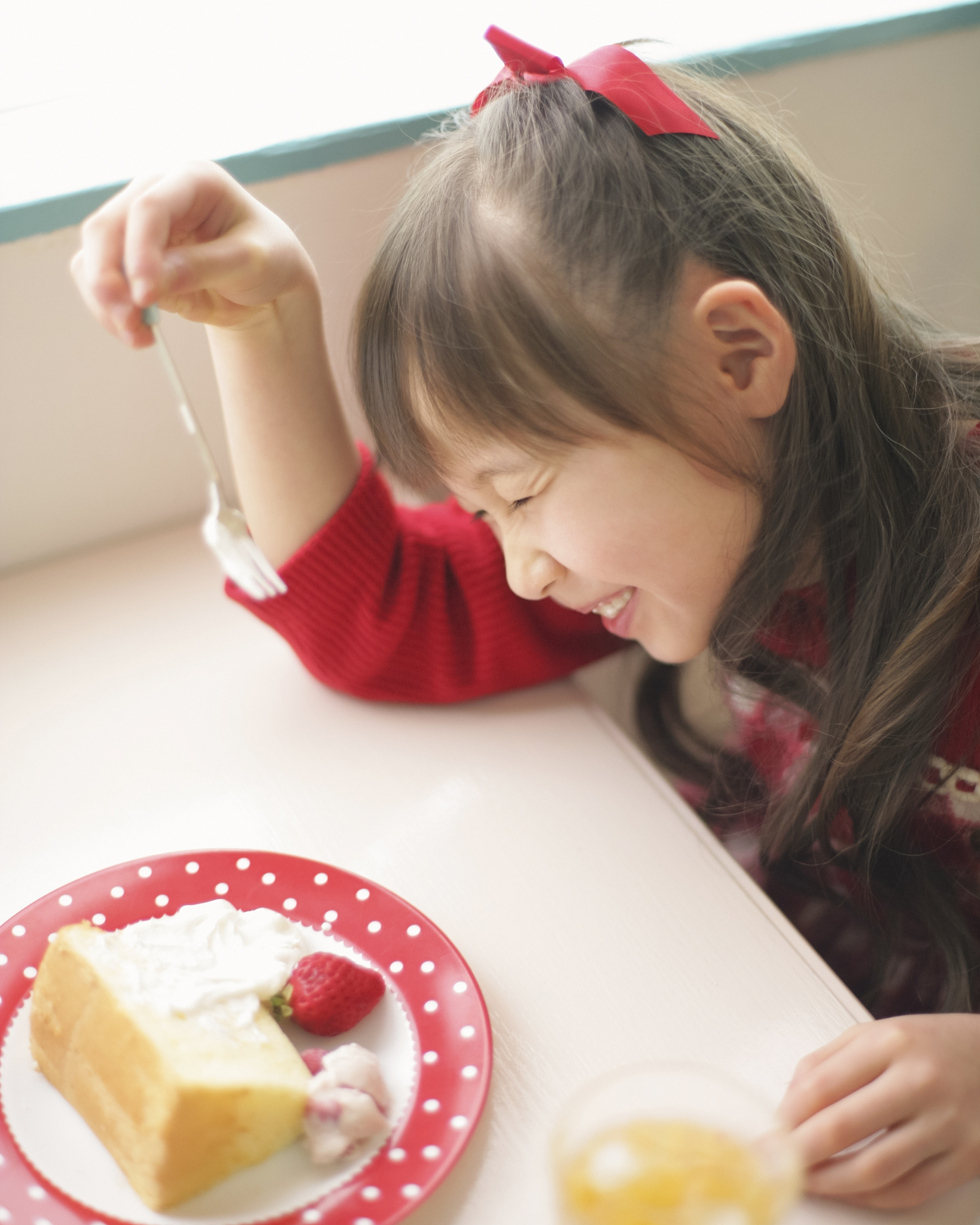 girl eating cake