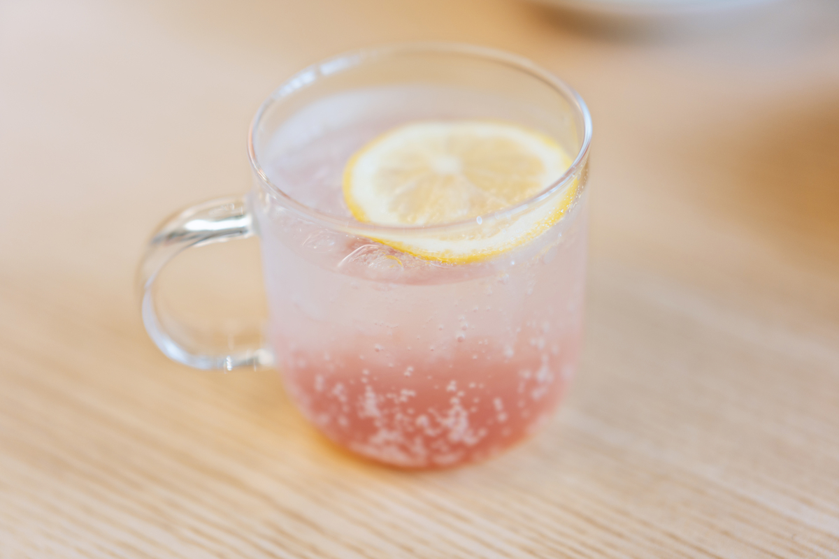 水蜜桃绿茶好听的名字：翡翠蜜桃茶