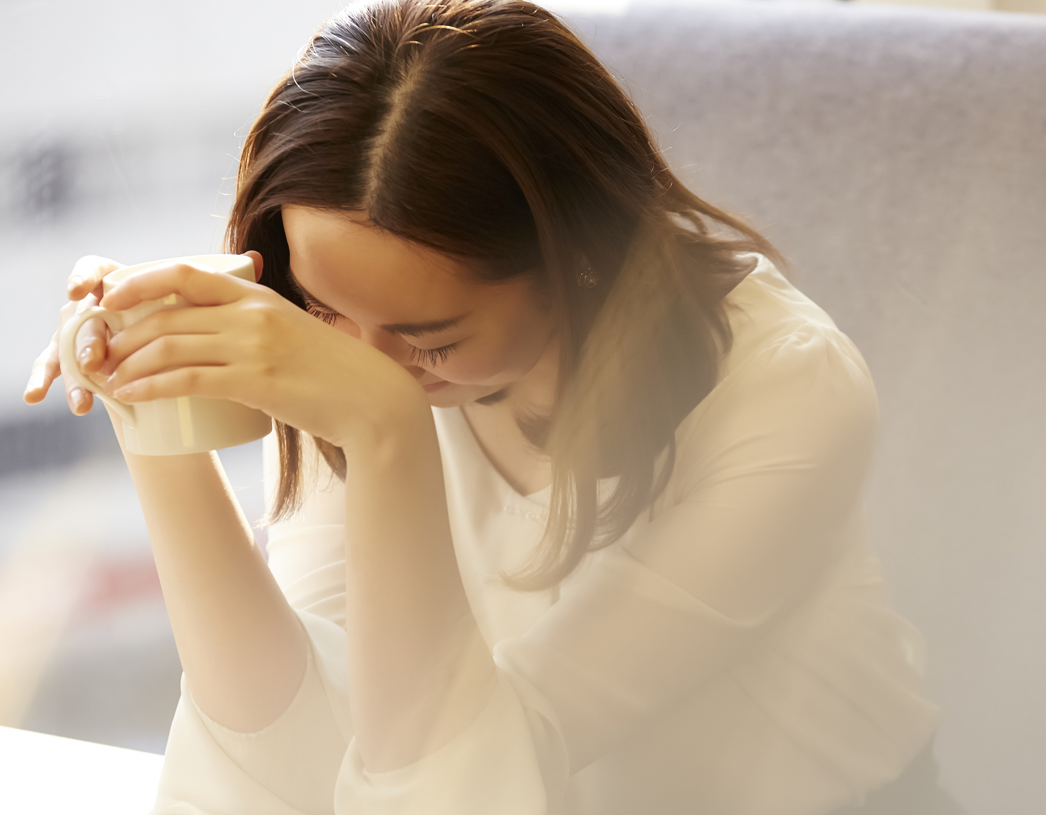 一个女生莫名其妙的心情可烦如何开导