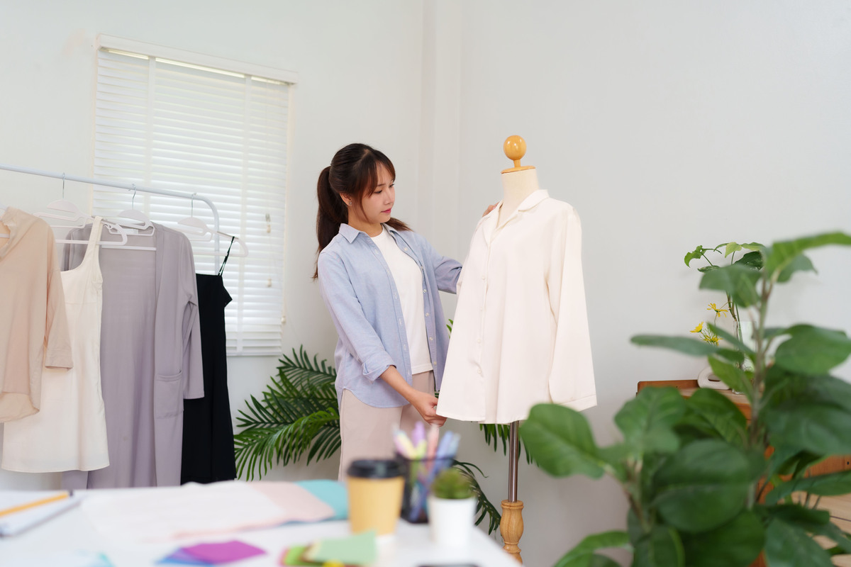 女生读技校选专业指南：兴趣、就业、发展方向全方位考虑