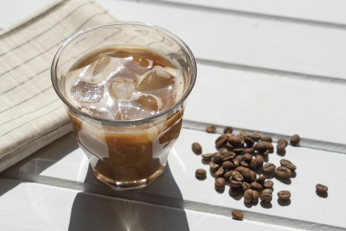 5 the drink smell coffee 完成句子