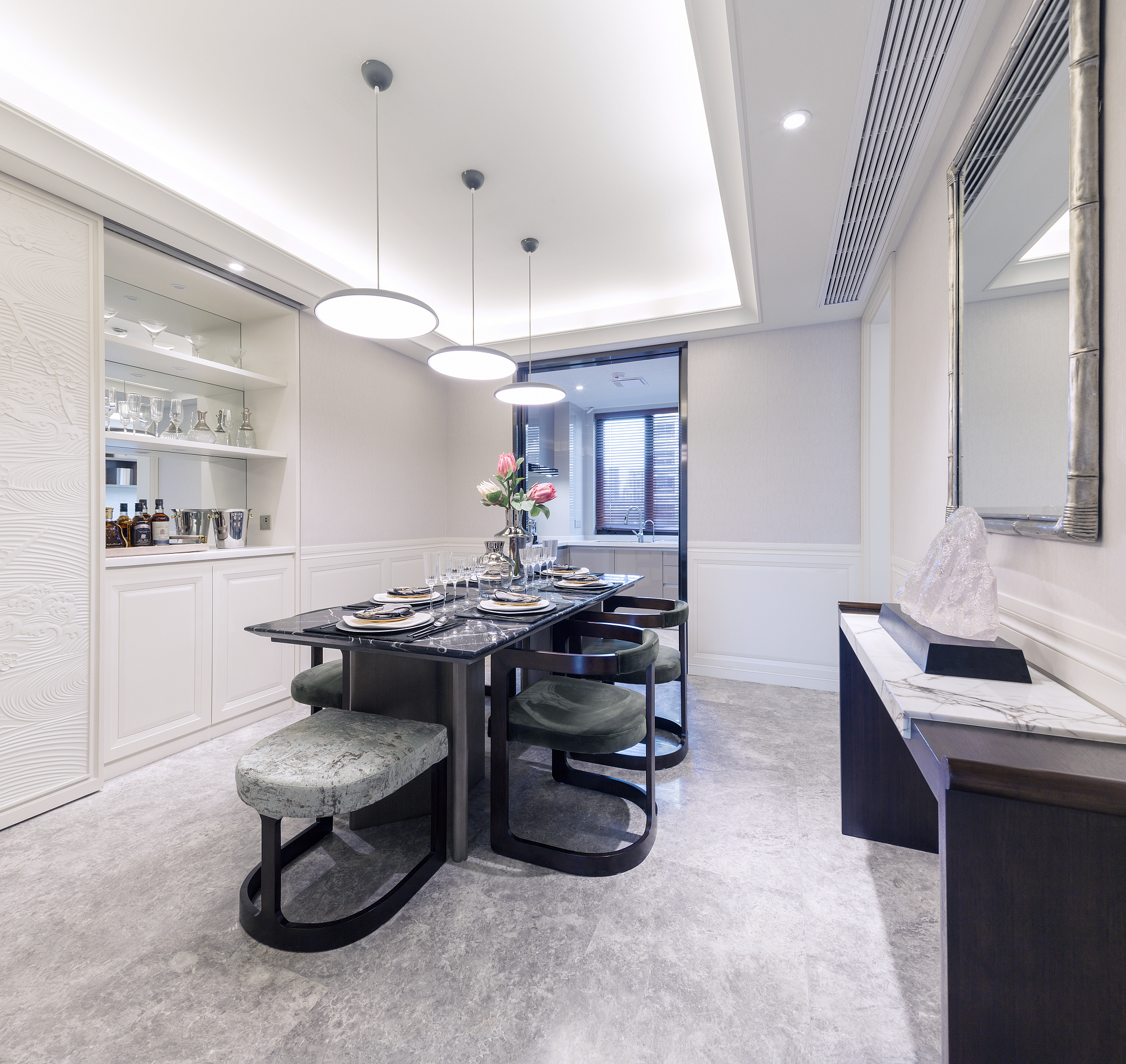 餐厅设计功能区合理性分析：就餐区、厨房、储藏室、包厢、卫生间