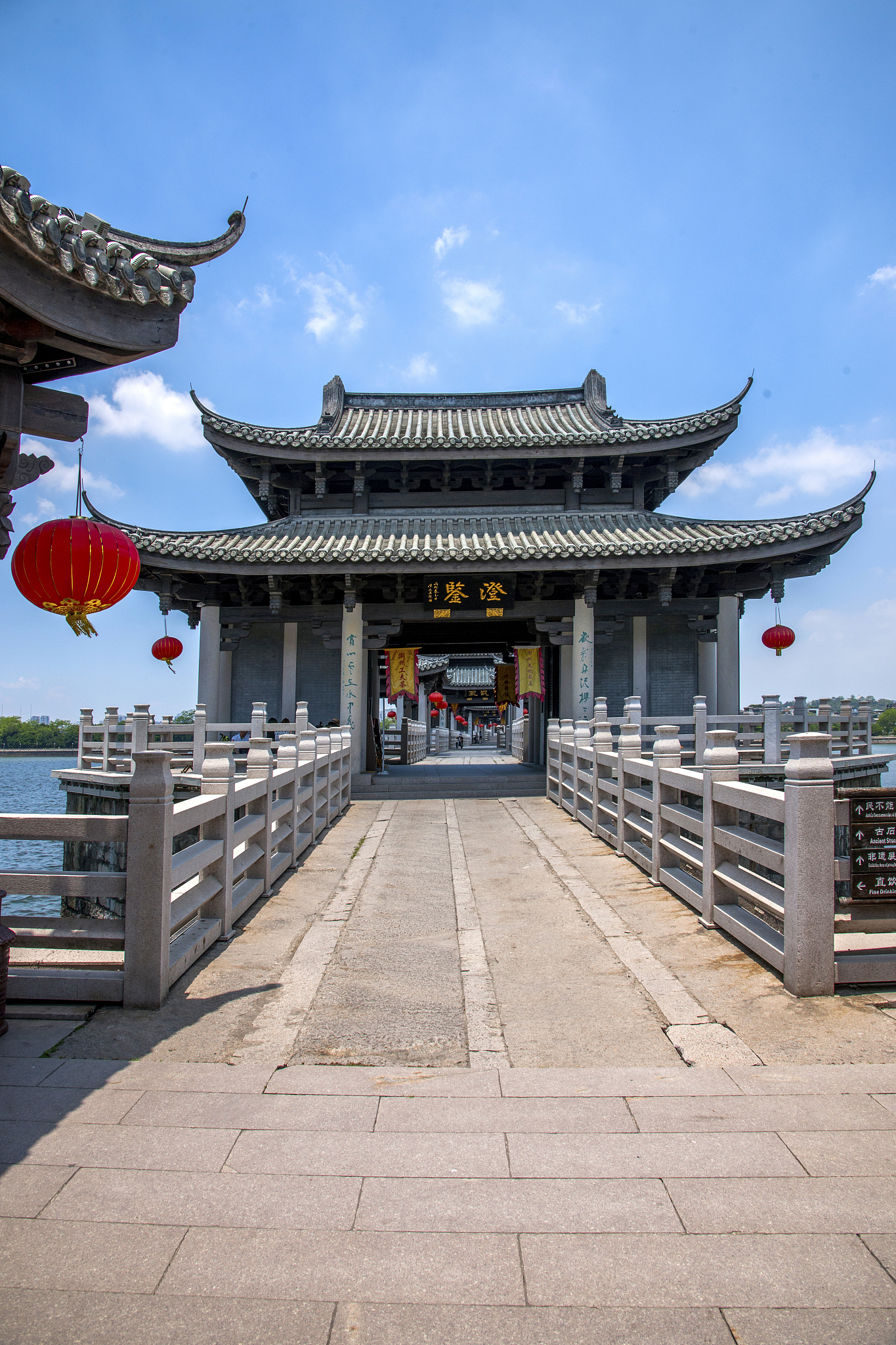 高州旅游攻略：必玩景点、美食、文化体验