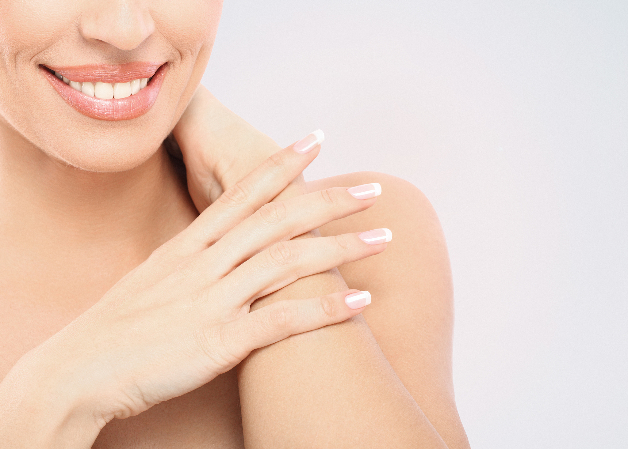 指甲成分揭秘：指甲里有有机物吗？