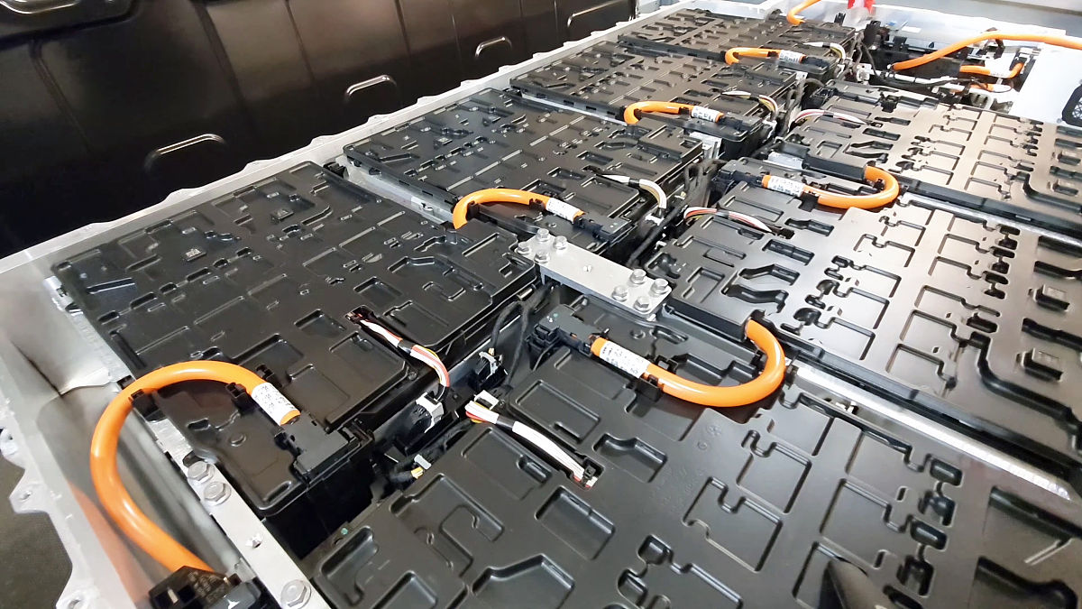 新能源汽车安全技术发展的重要性