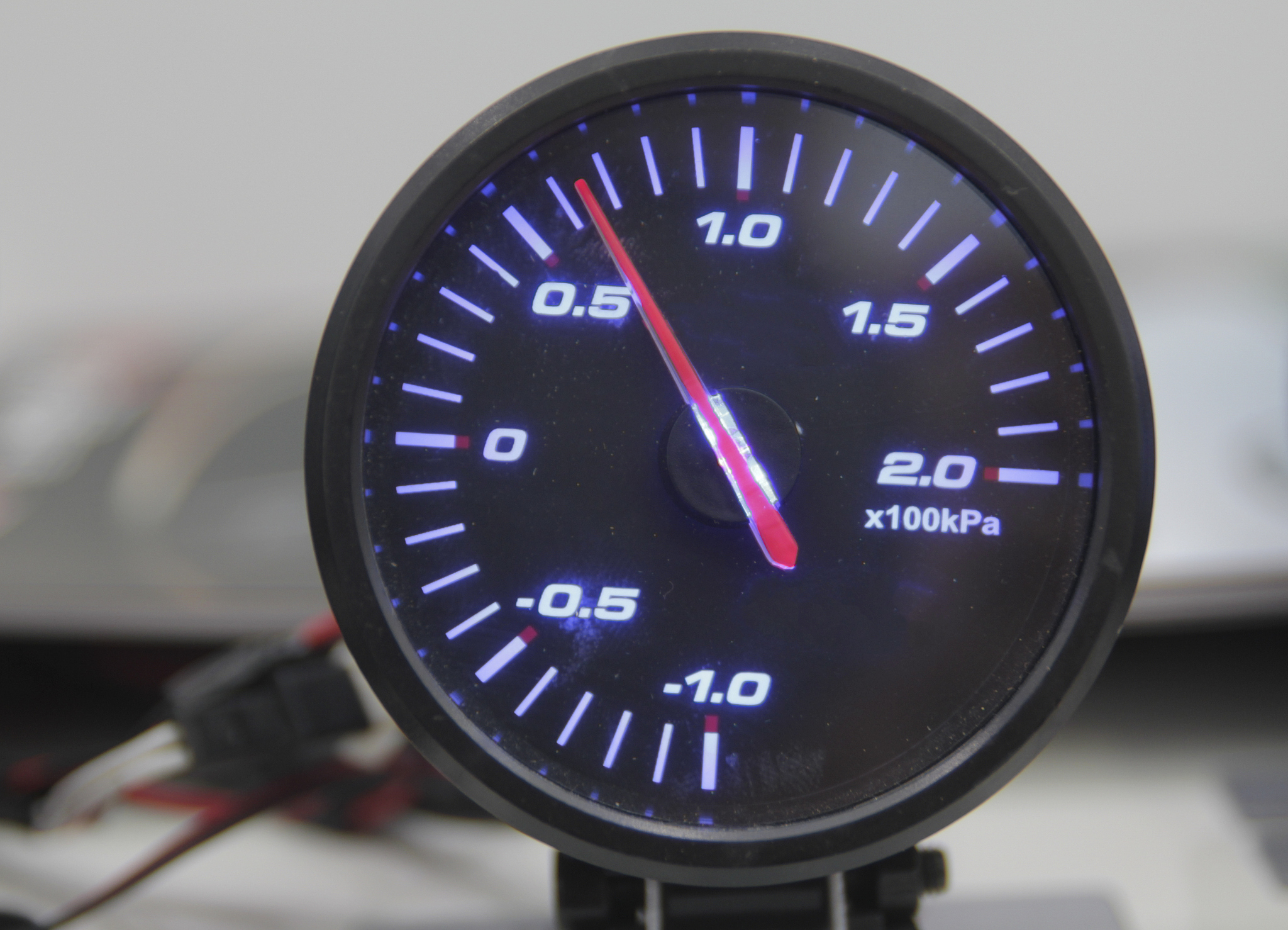 external tachometer for the modern mechanical engineering