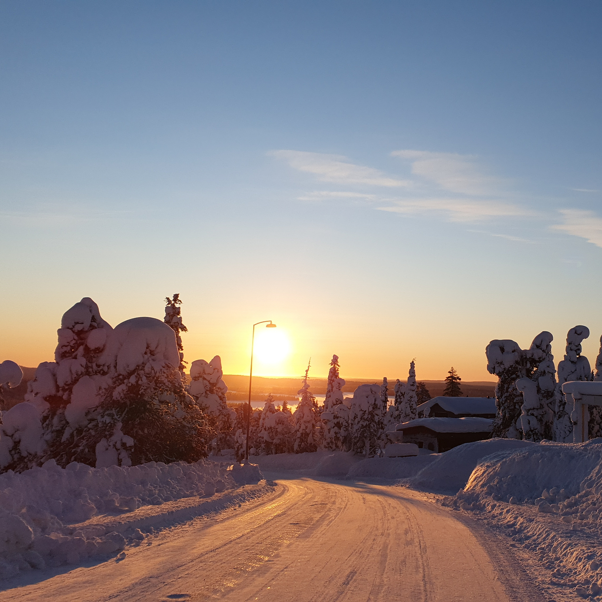重庆电子工程职业学院单招高铁乘务专业 - 未来职业新方向