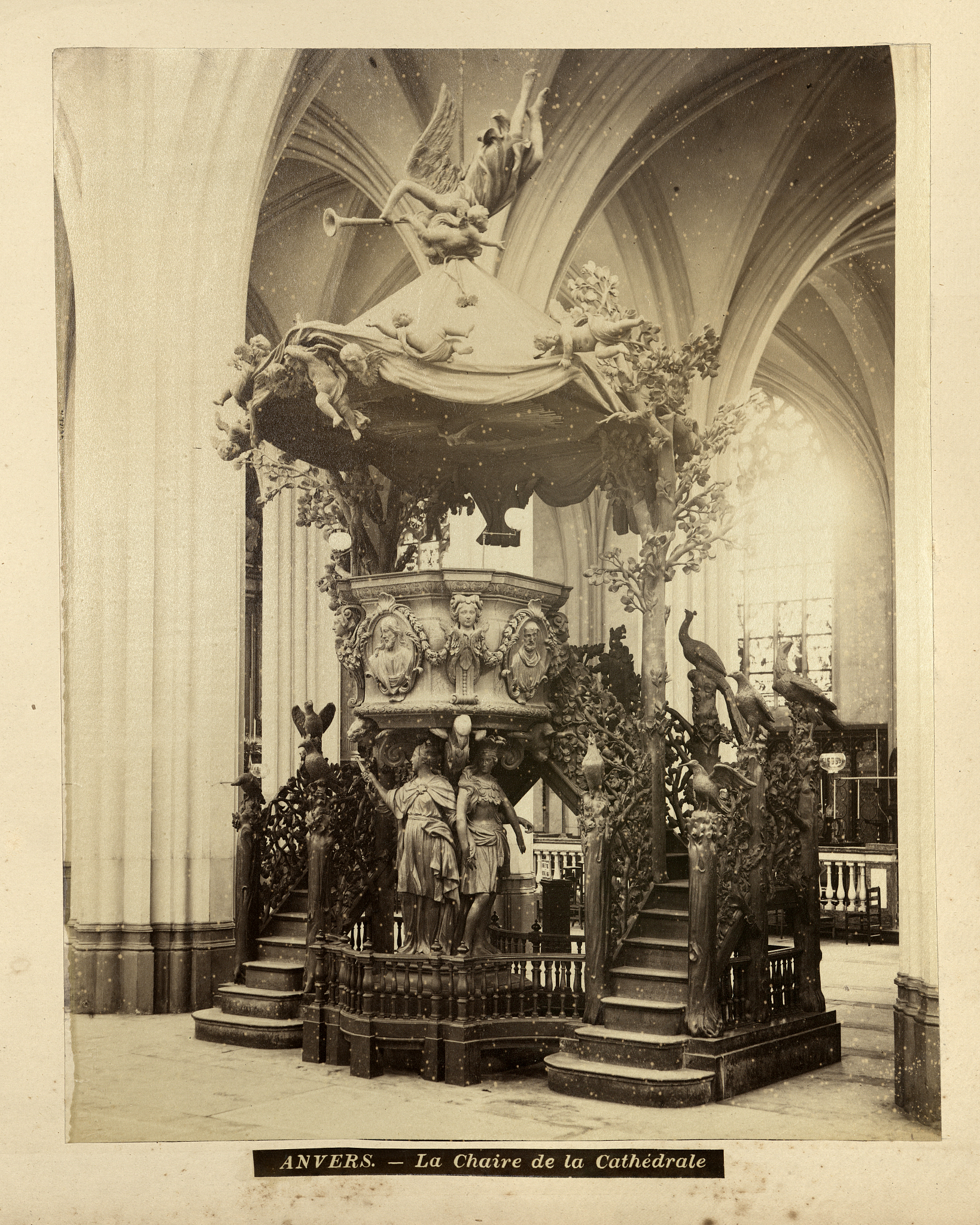 揭秘1599年英国科技：伊丽莎白时代的技术发展