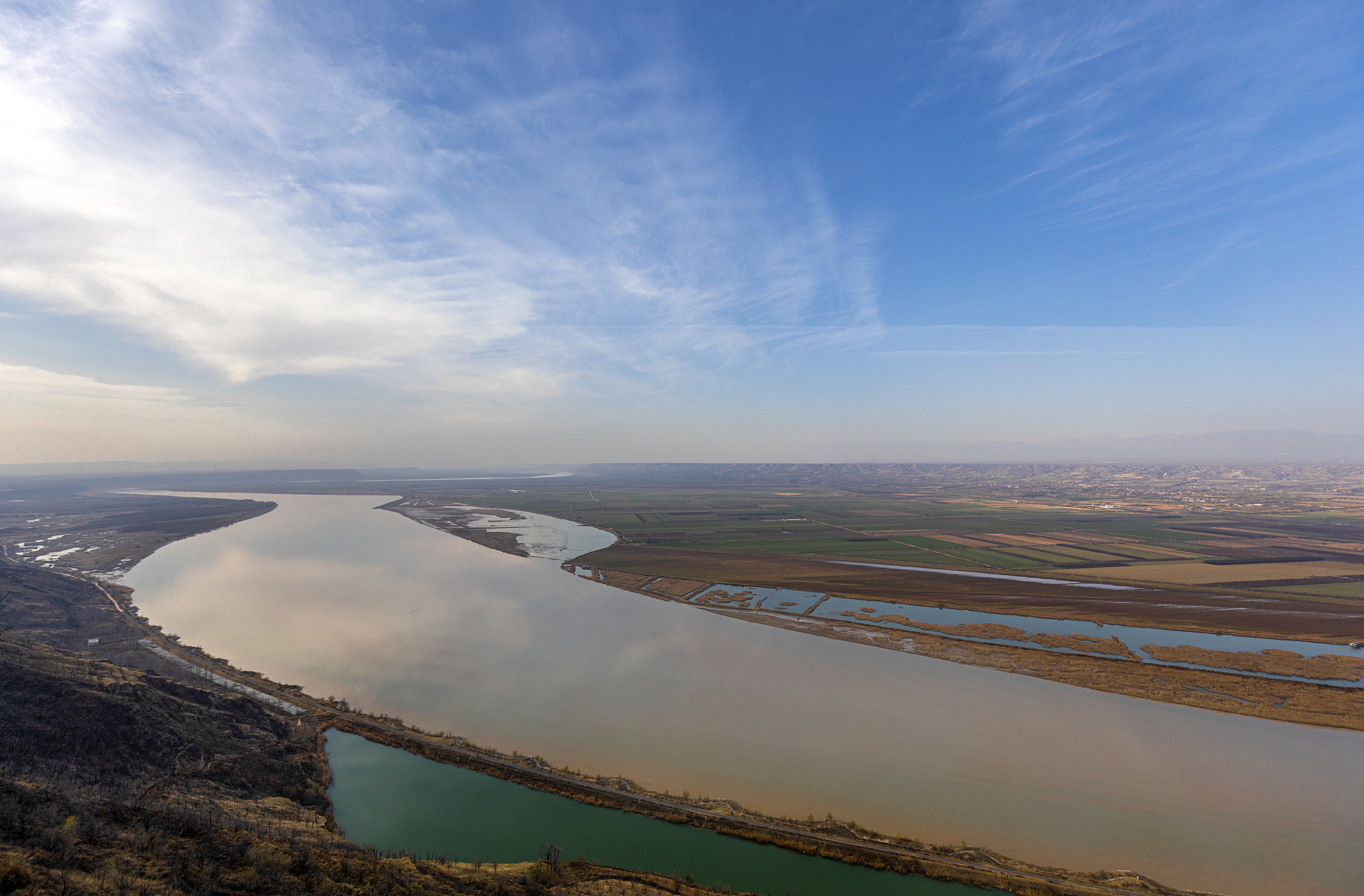 传承弘扬菏泽黄河文化推动黄河流域高质量发展：本课题研究所涉及的研究背景研究现状及课题重要性分析