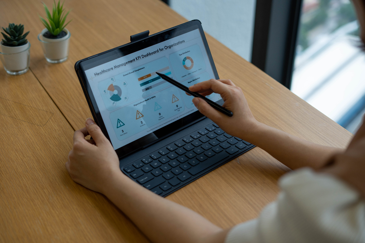 大学生买平板电脑建议：适合大学生的平板电脑推荐