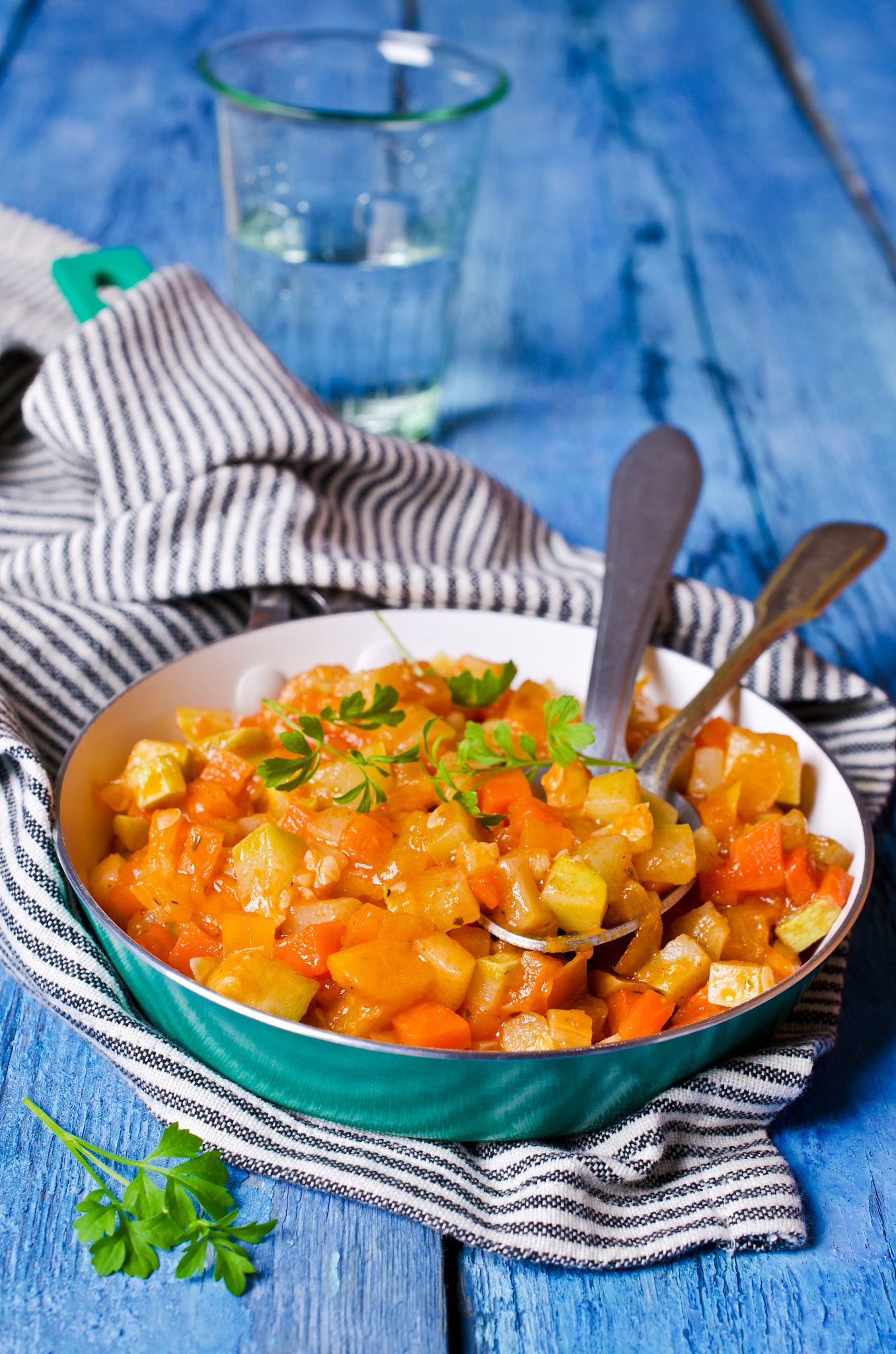 vegetable stew with sauce