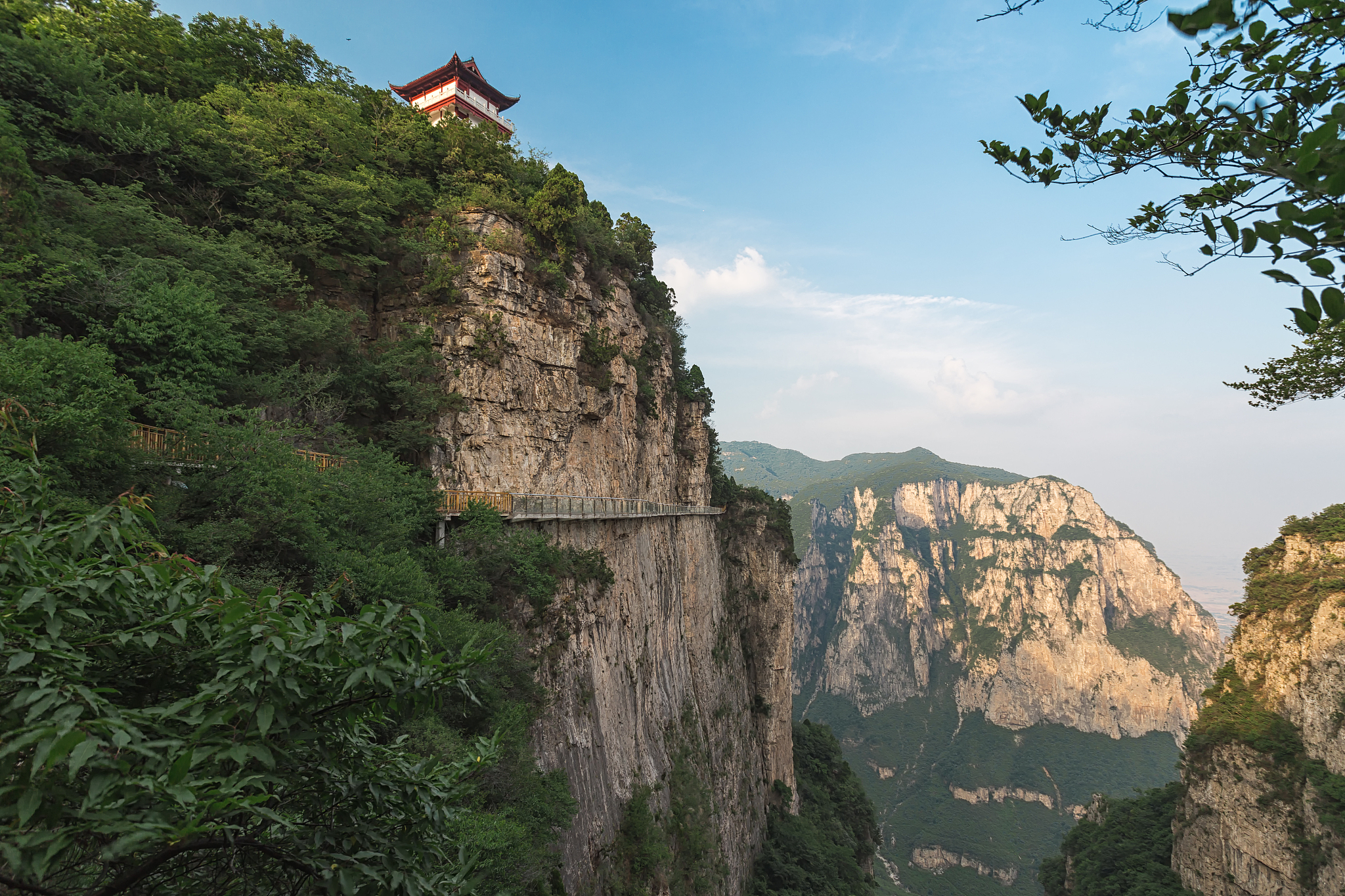 焦作旅游攻略：历史文化名城，自然风光与红色景点尽享