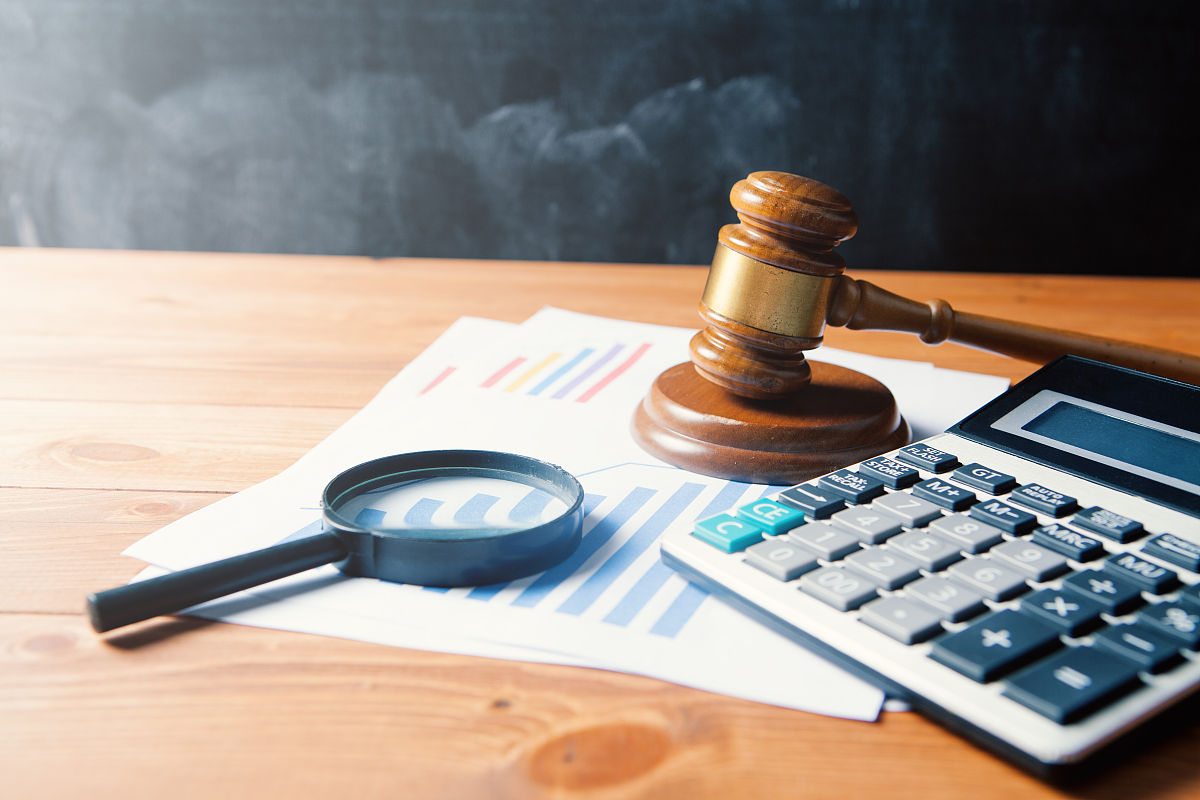 十几万的合同纠纷请律师需要花多少钱