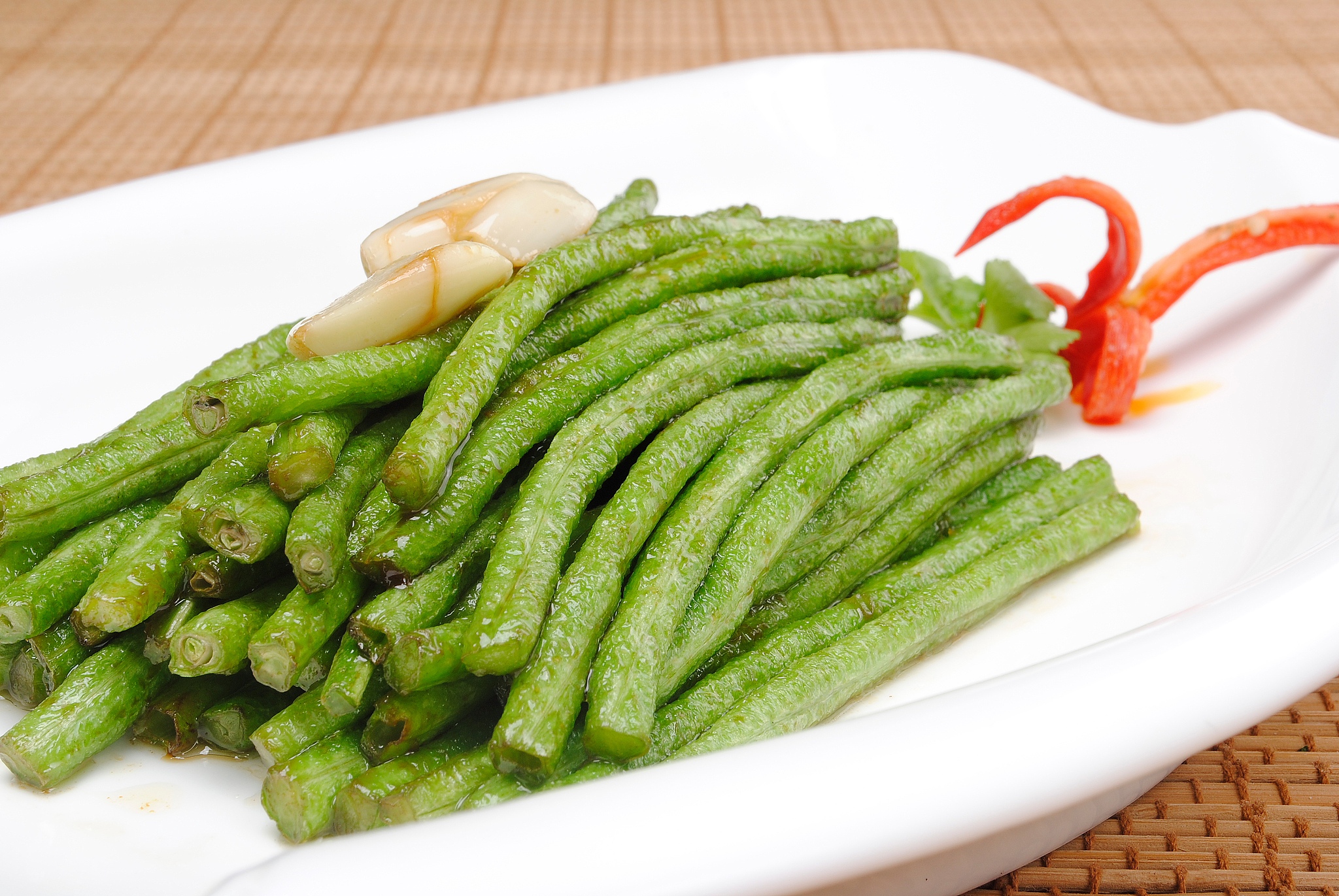 豆角冷冻前焯水多久？最佳方法和步骤详解