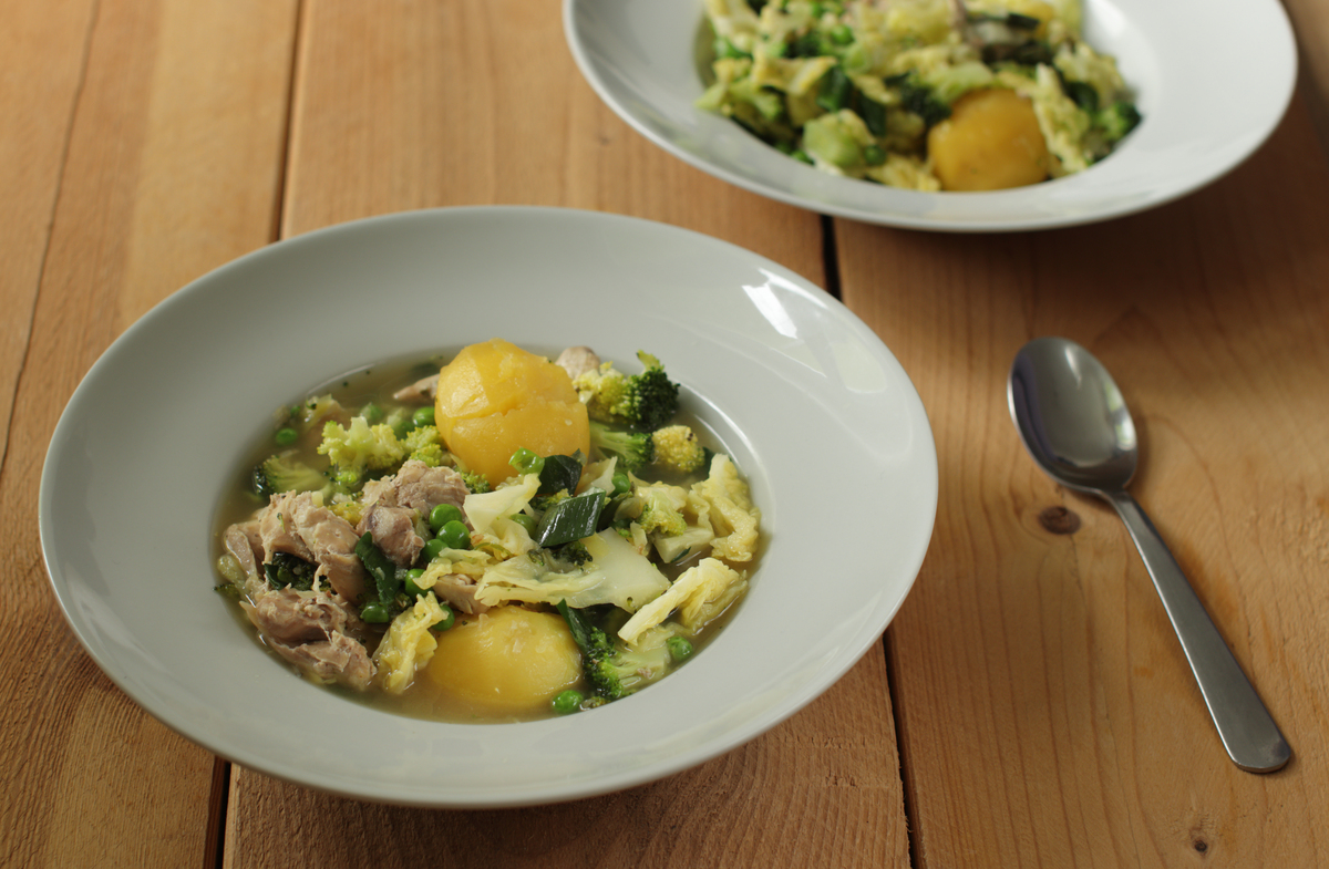 夏季清爽晚餐：水煮菜做法简单，热量低，搭配油醋汁更美味