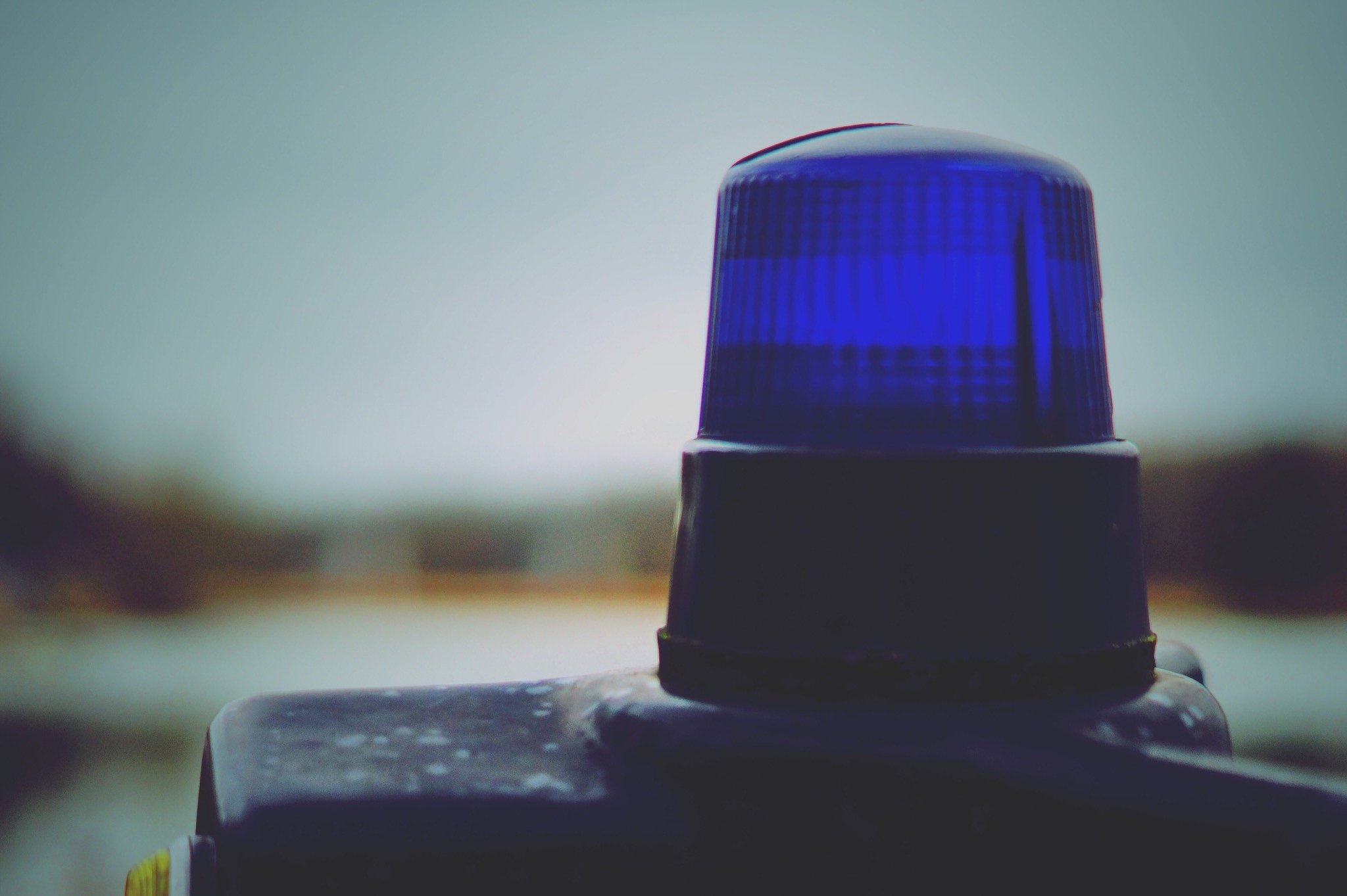 利伟防爆应急灯-安全可靠的防爆照明设备