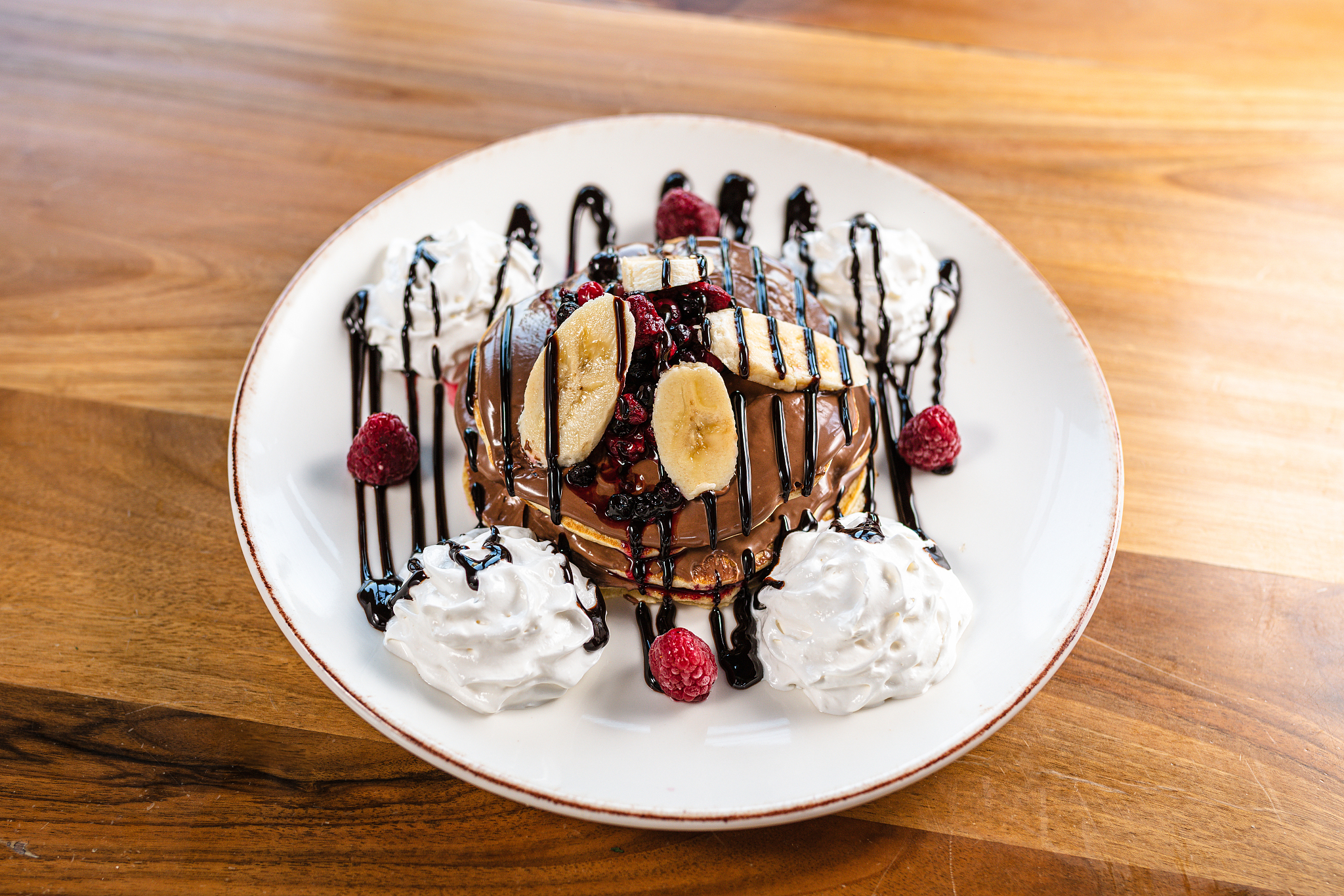 Celebrate National Dessert Day with a Mesmerizing Snack Bowl & Lotus Holder
