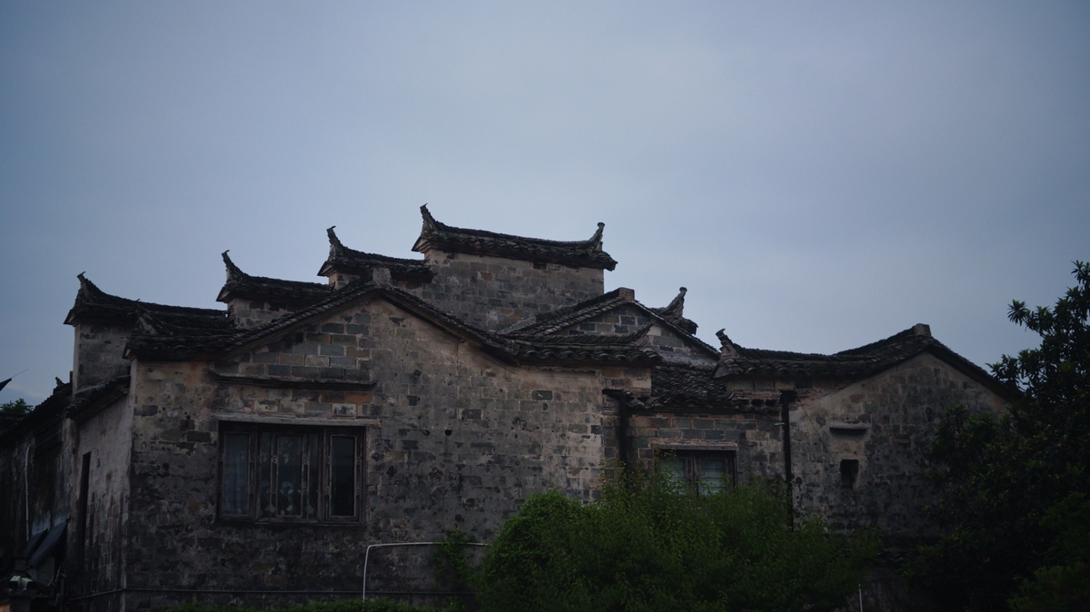 乡土建筑与传统建筑的区别：细致解析 800 字