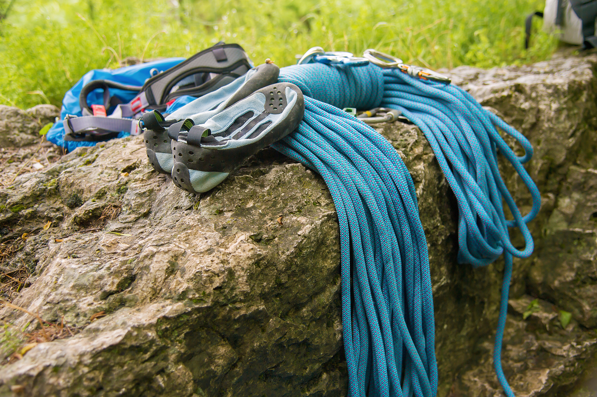 高强度三条绳子，户外野营、登山、建筑必备